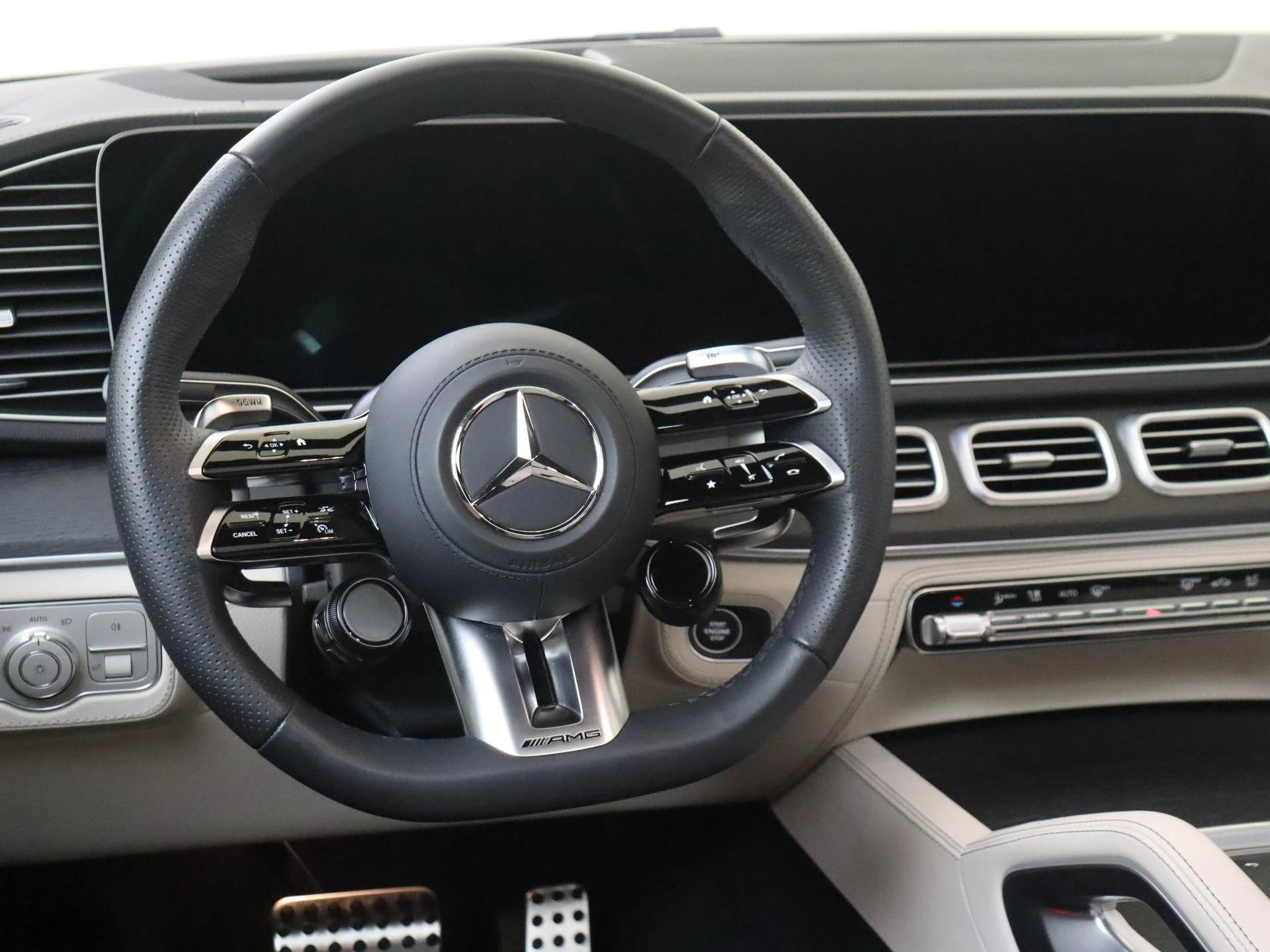 Mercedes-Benz-GLE-image-9