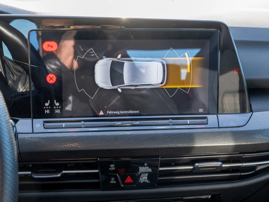 Volkswagen Golf GTI 2.0 TSI DSG Business Premium, ZGV