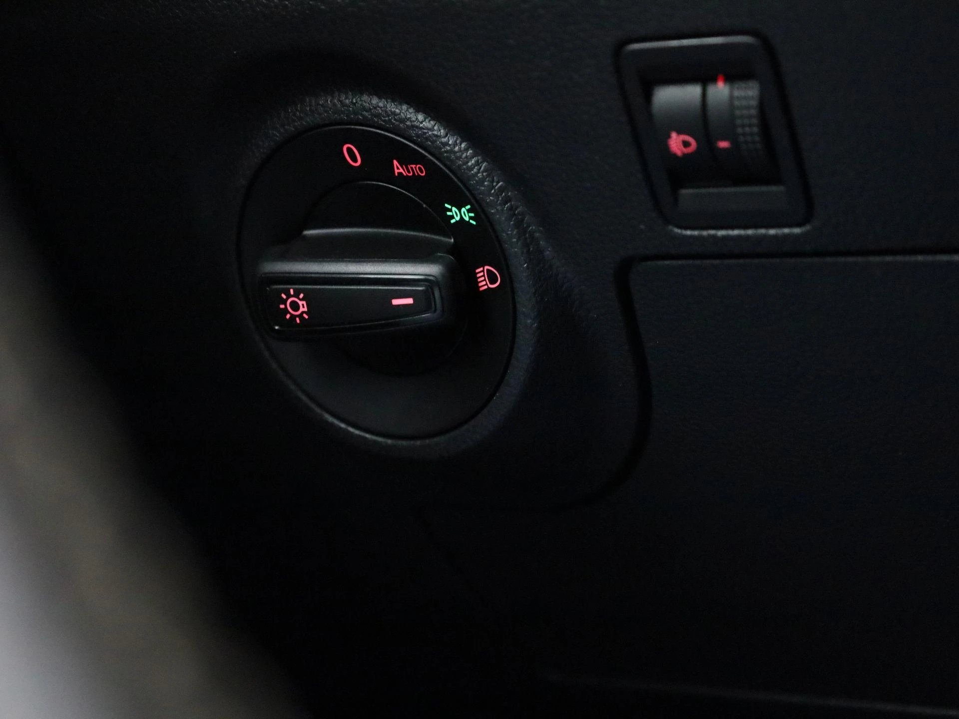 SEAT-Ibiza-image-23
