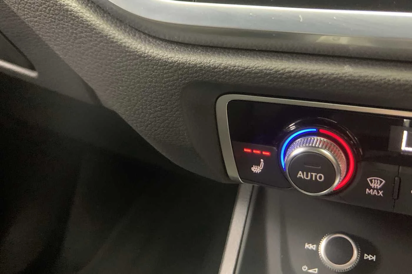 Audi-Q3-image-17