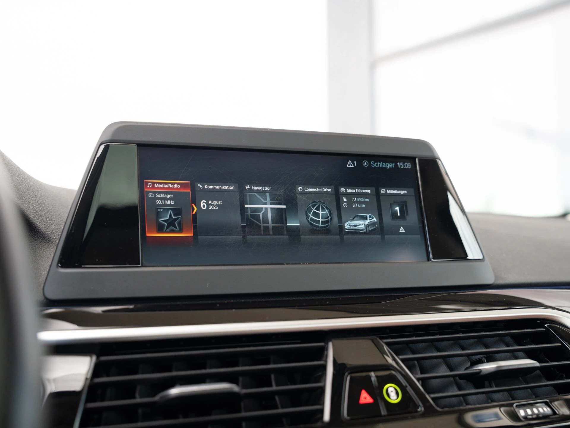 BMW-5er Reihe-image-11