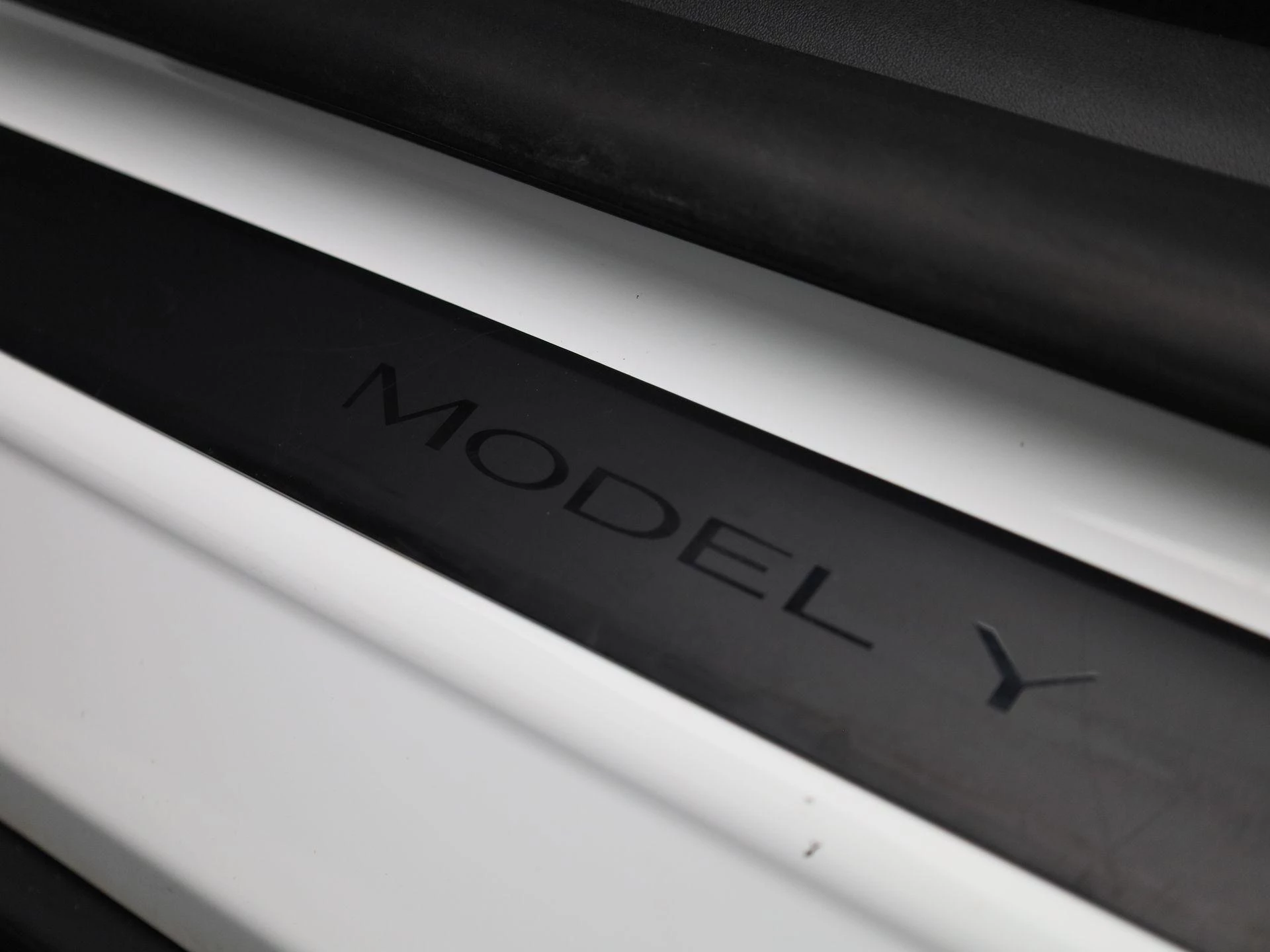 Tesla Model Y Long Range Dual Motor AWD