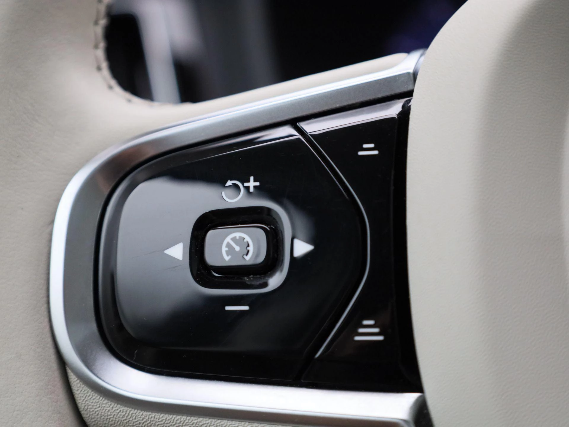 Volvo XC60 T6 PHEV 4x4 Plus Bright Aut.