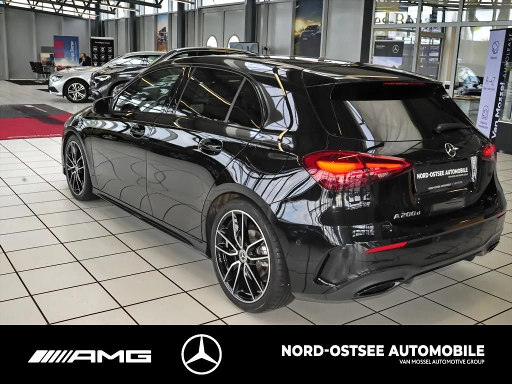 Mercedes-Benz A-Klasse 200 d AMG AHK MBUX NIGHT SHZ KLIMA LED AMG Line