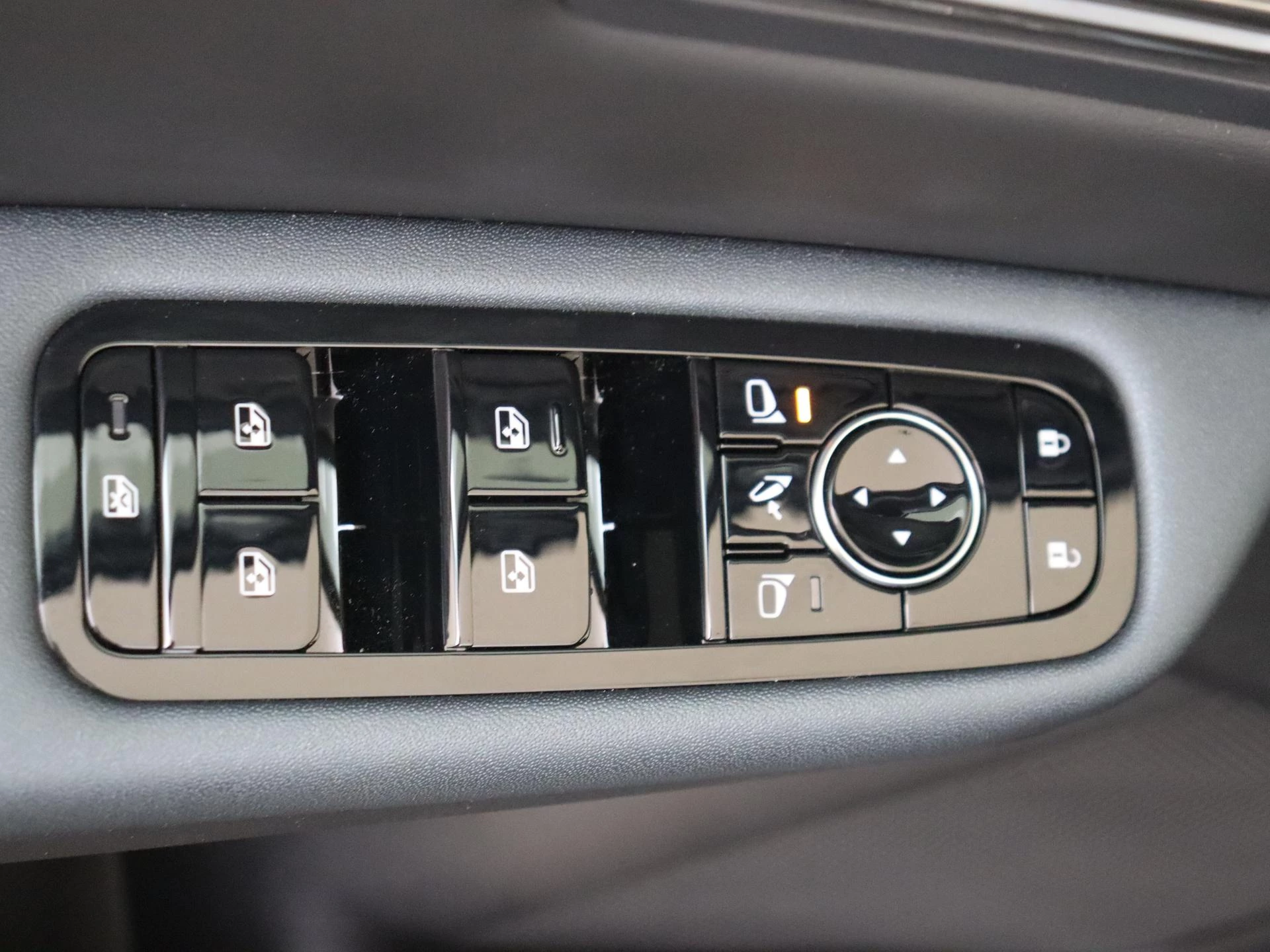 Nissan-Leaf-image-23