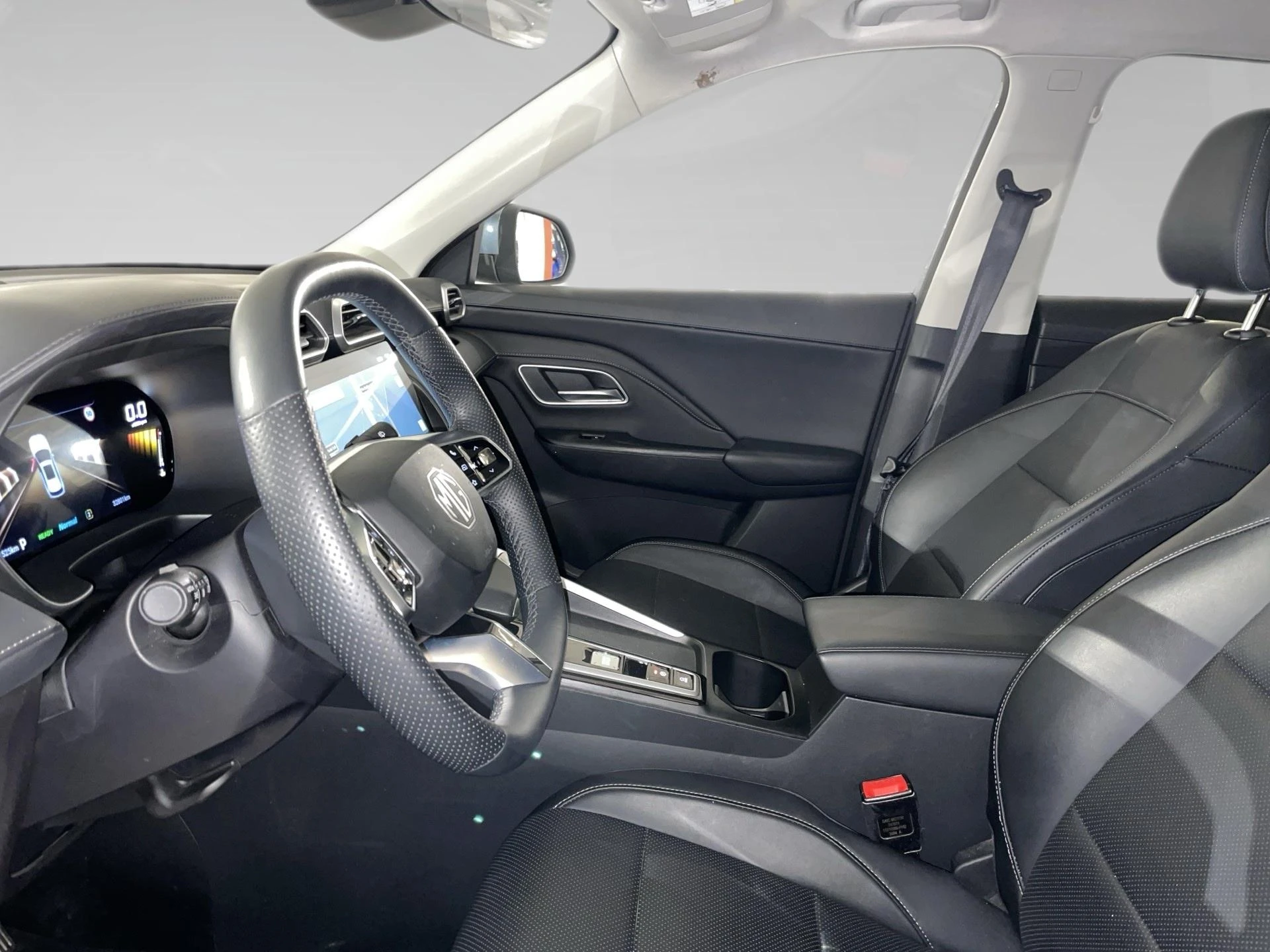 MG-ZS-image-2