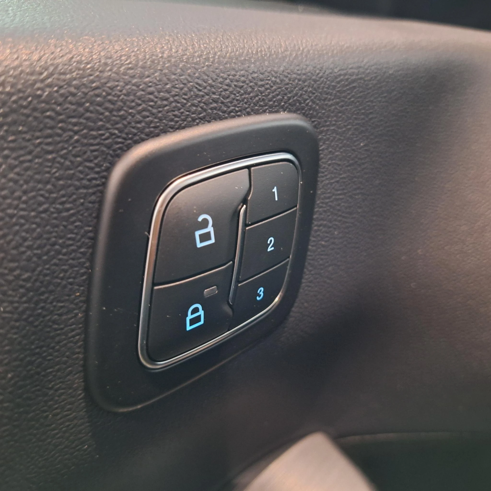 Ford-Kuga-image-21