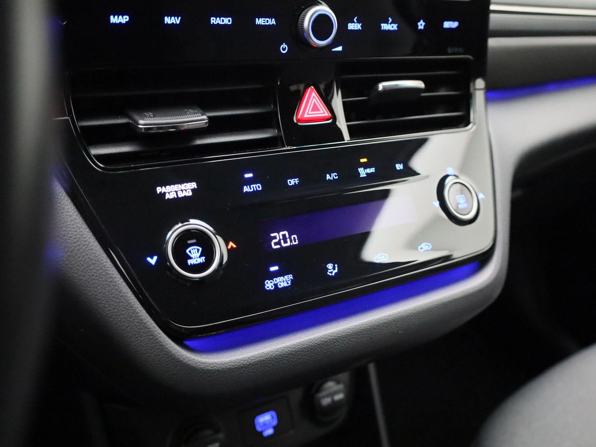 Hyundai-IONIQ-image-16