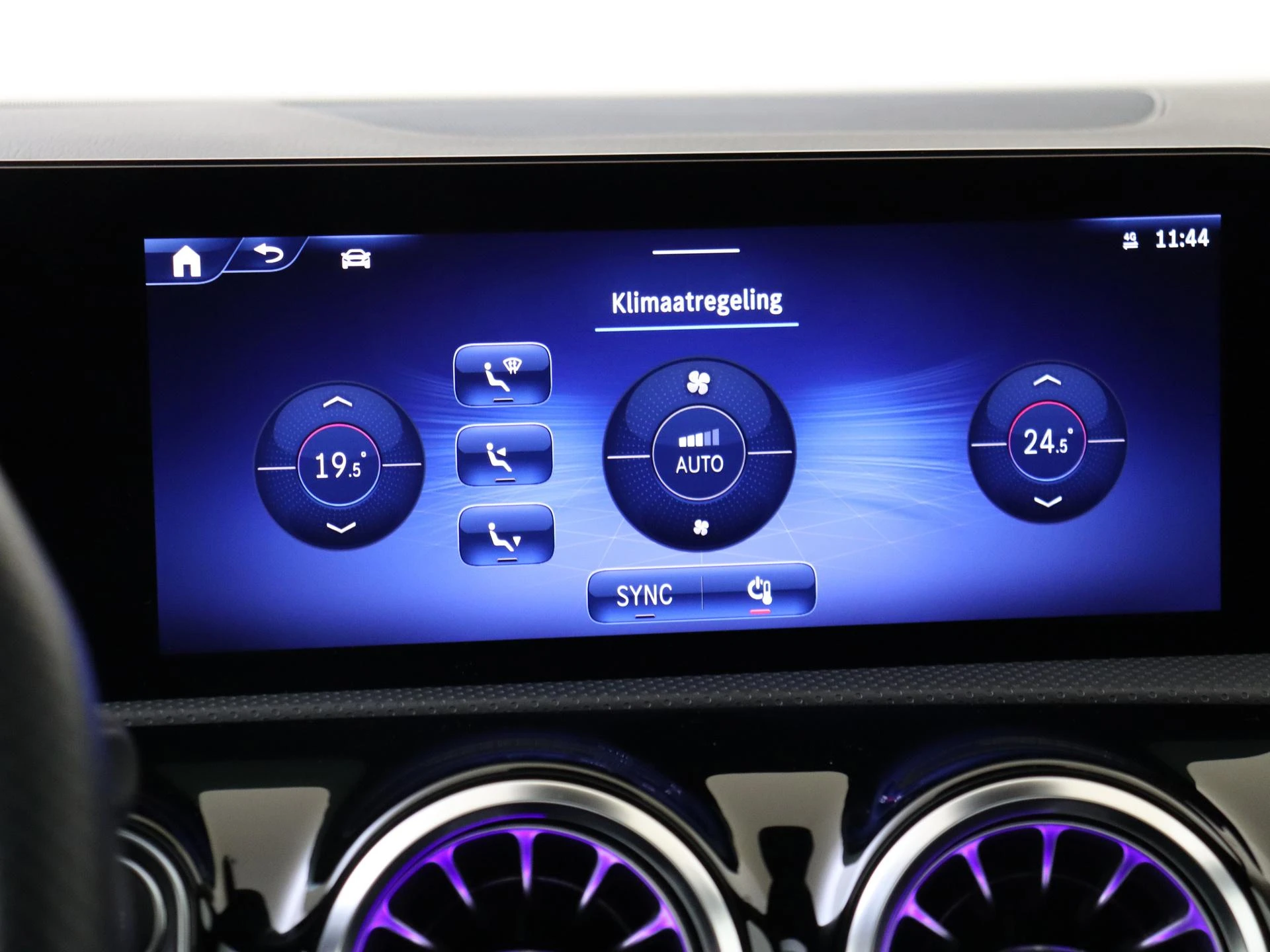Mercedes-Benz-A-Klasse-image-18
