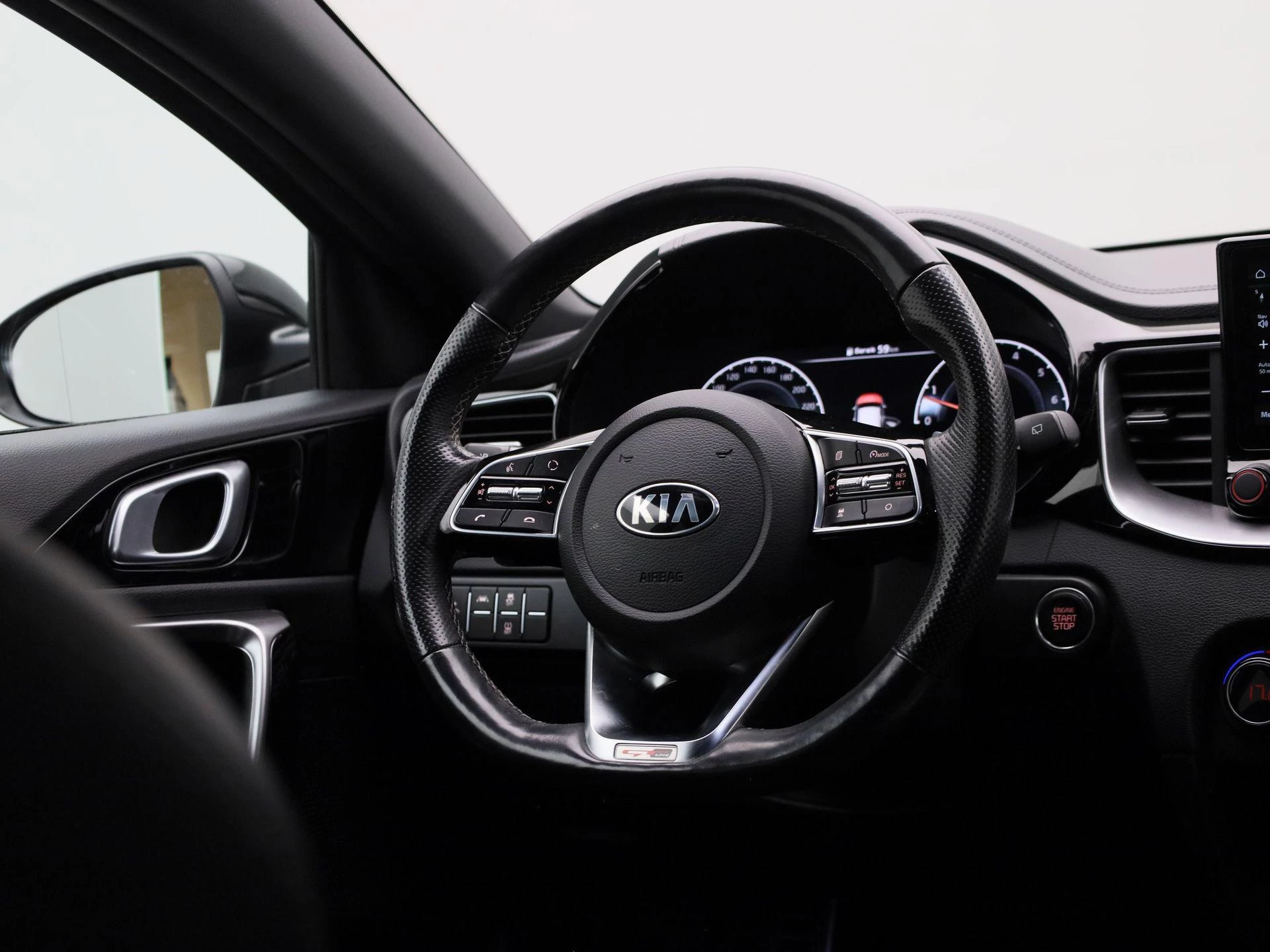 Kia-ProCeed-image-40