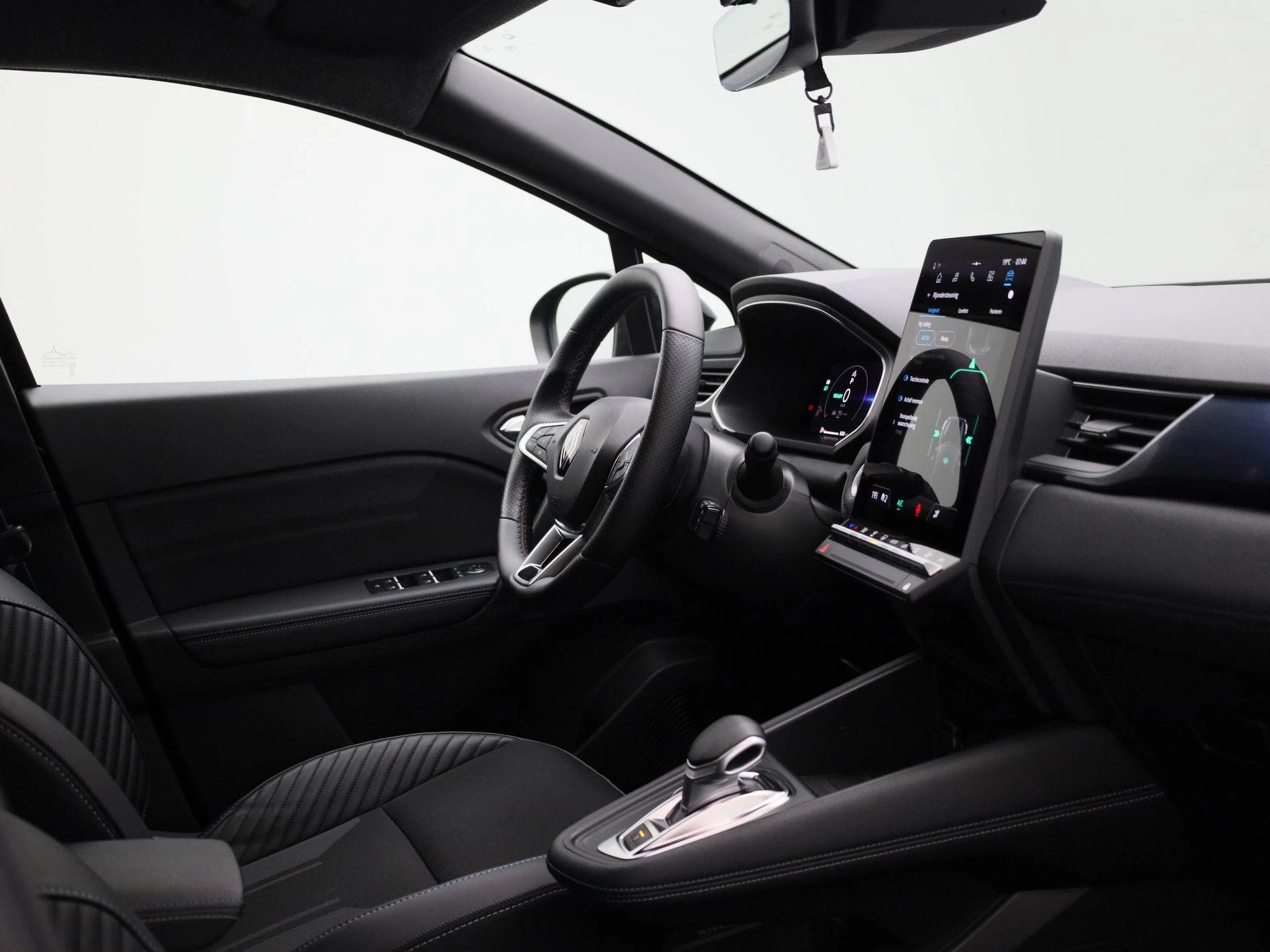 Renault-Captur-image-35