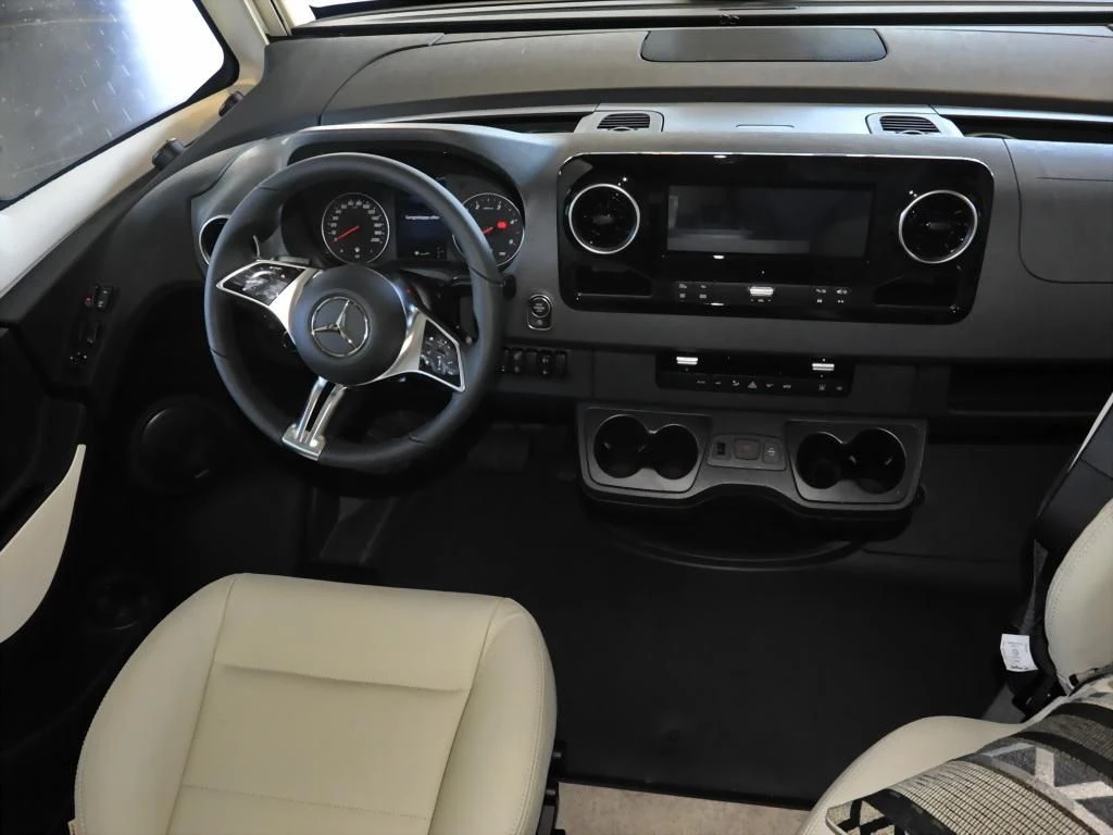 Hymer--image-7