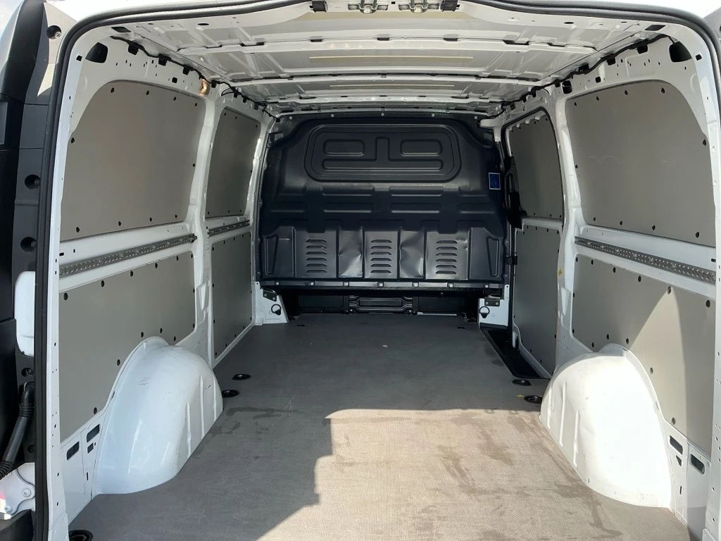 Mercedes-Benz-Vito 116-image-9