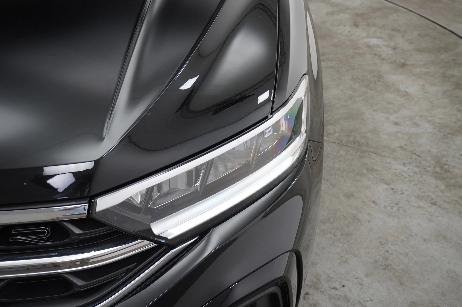 Volkswagen-T-Roc-image-42