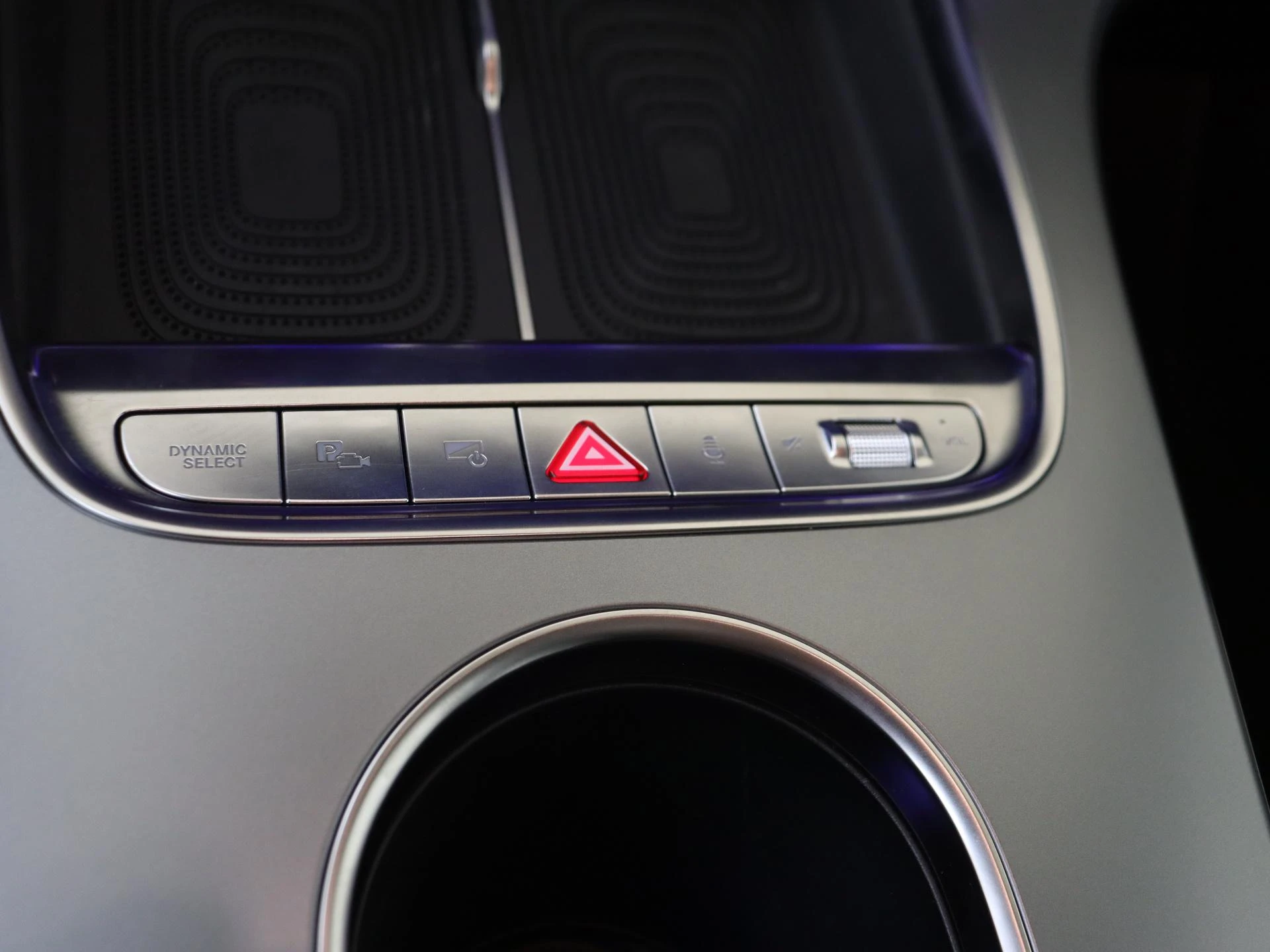 Mercedes-Benz-C-Klasse-image-22