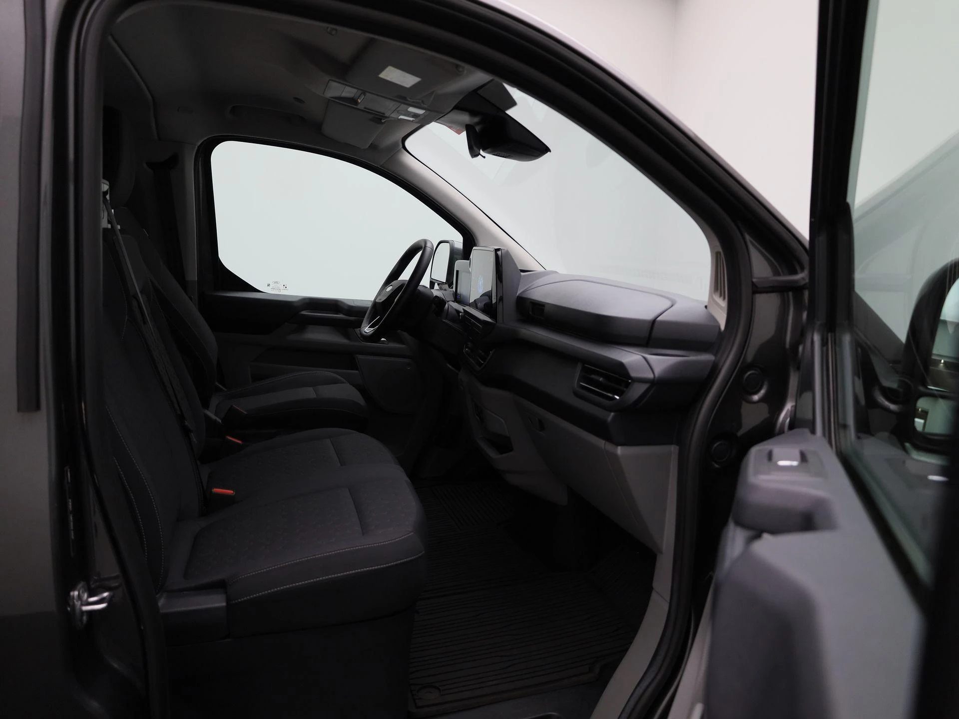 Ford-Transit Custom-image-31