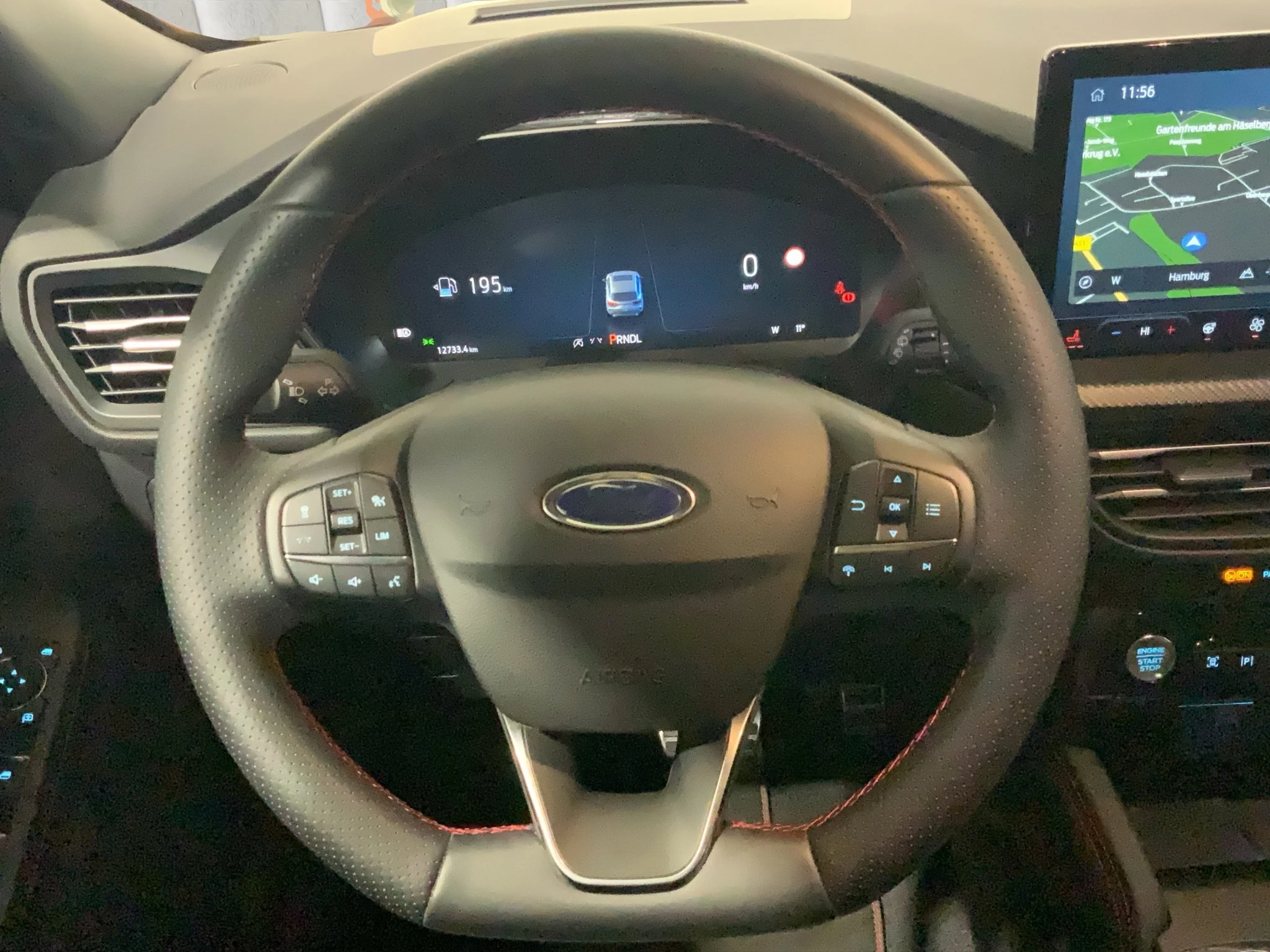Ford Kuga ST-Line X Aut.*360GRAD*LED-MATRIX*NAVI*GRA*WINTER-PKT.