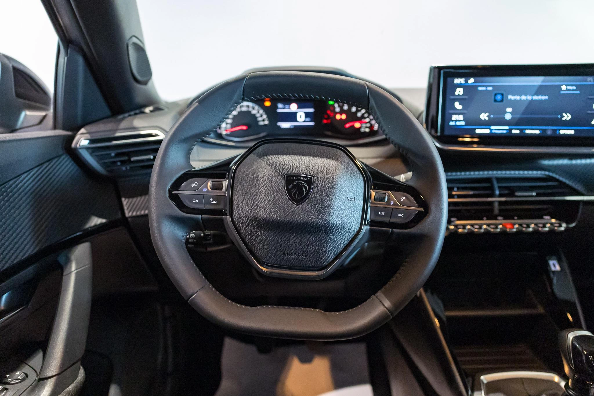 Peugeot-2008-image-17