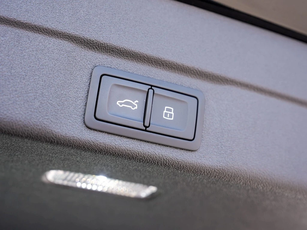 Audi-A6-image-18