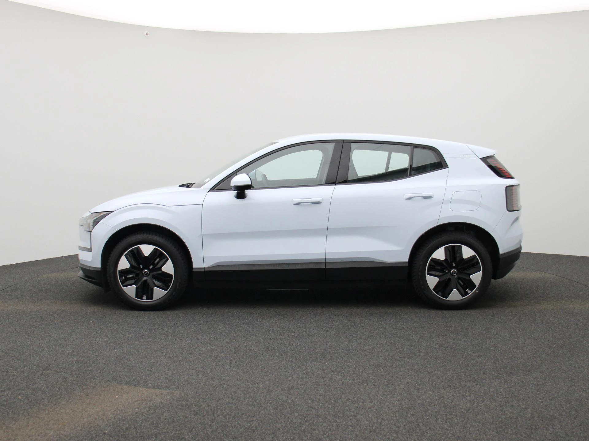 Volvo-EX30-image-3