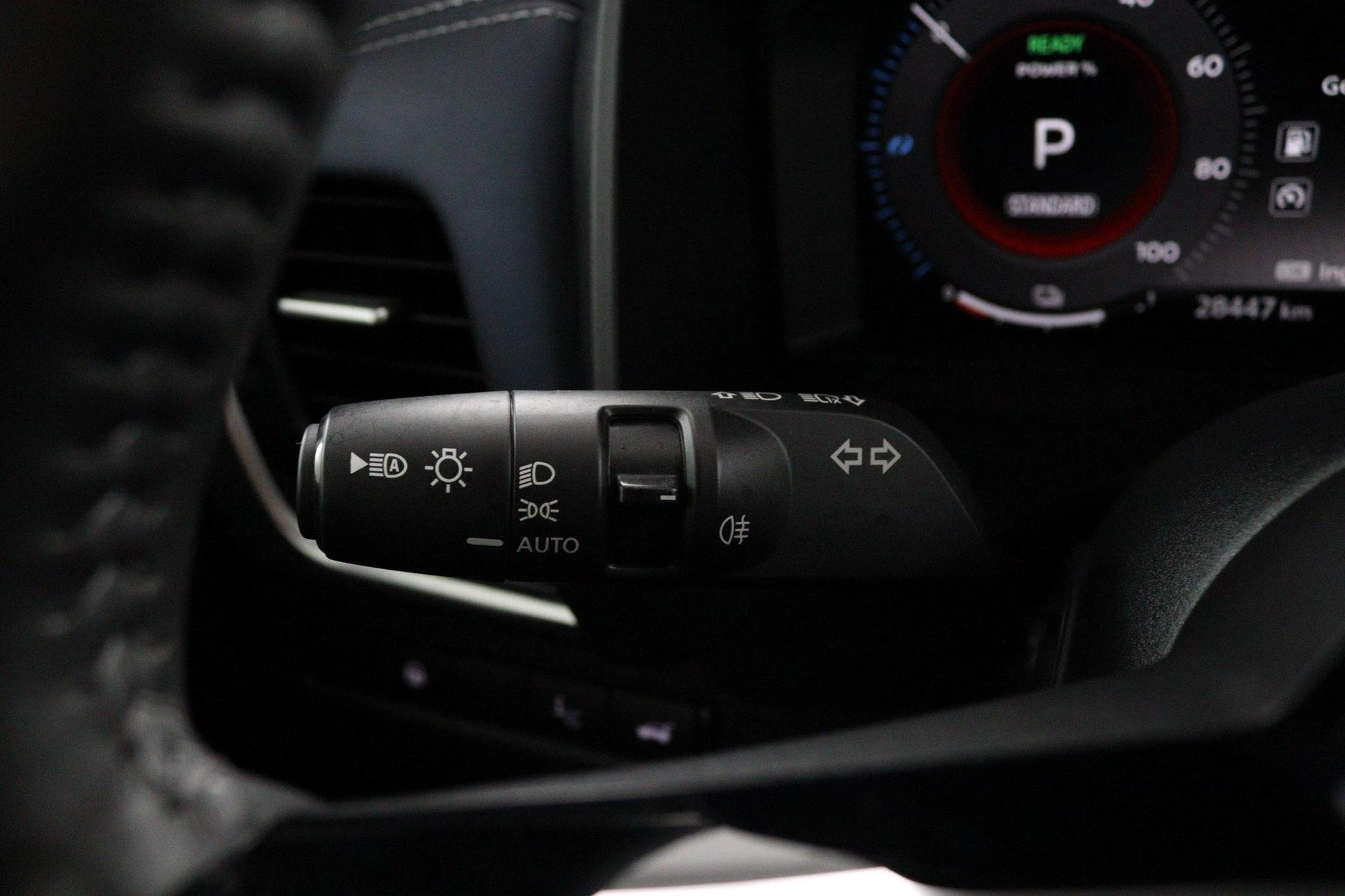 Nissan-QASHQAI-image-25