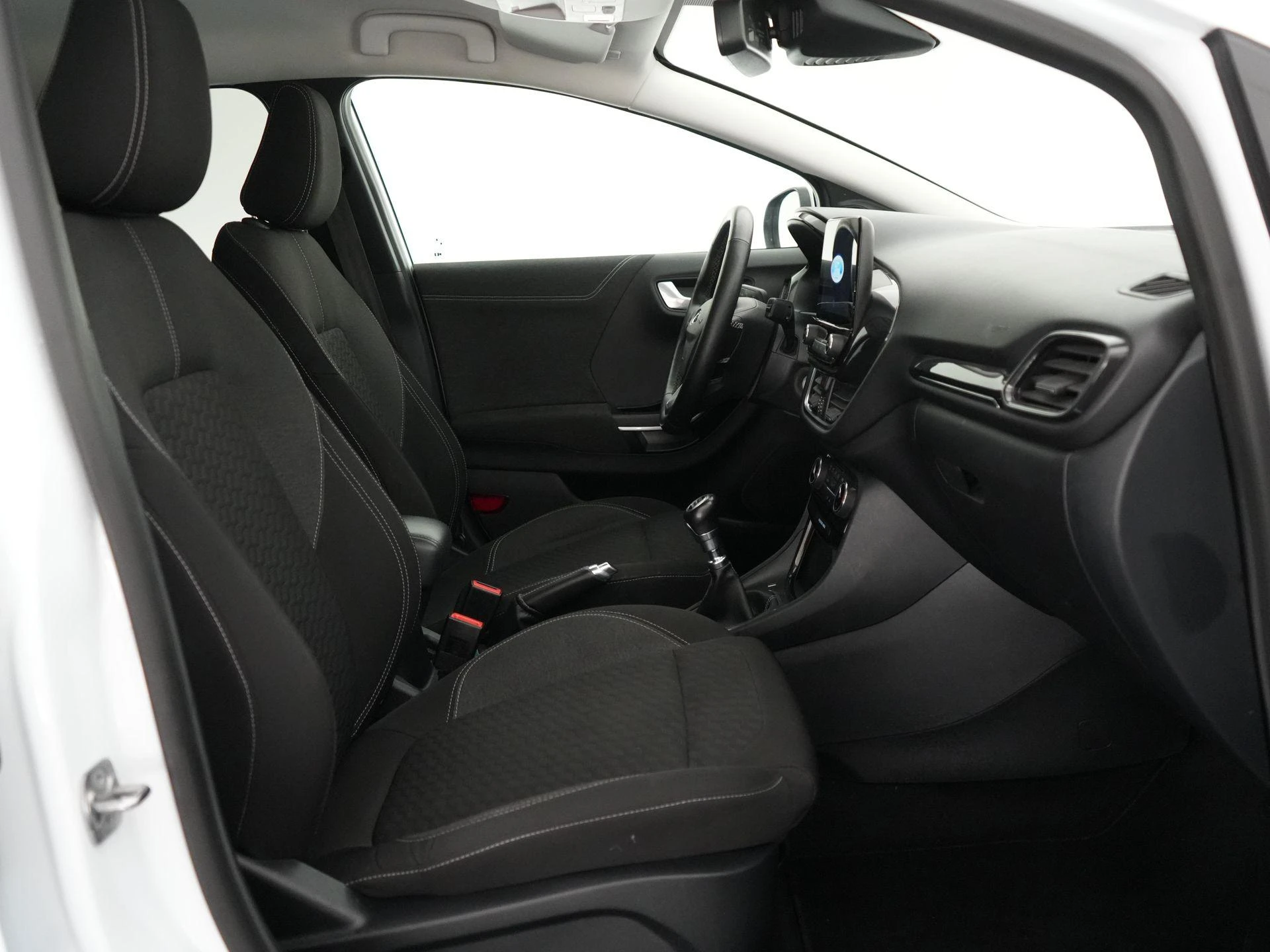 Ford Puma 1.0i Ecoboost mHEV 92kW Titanium