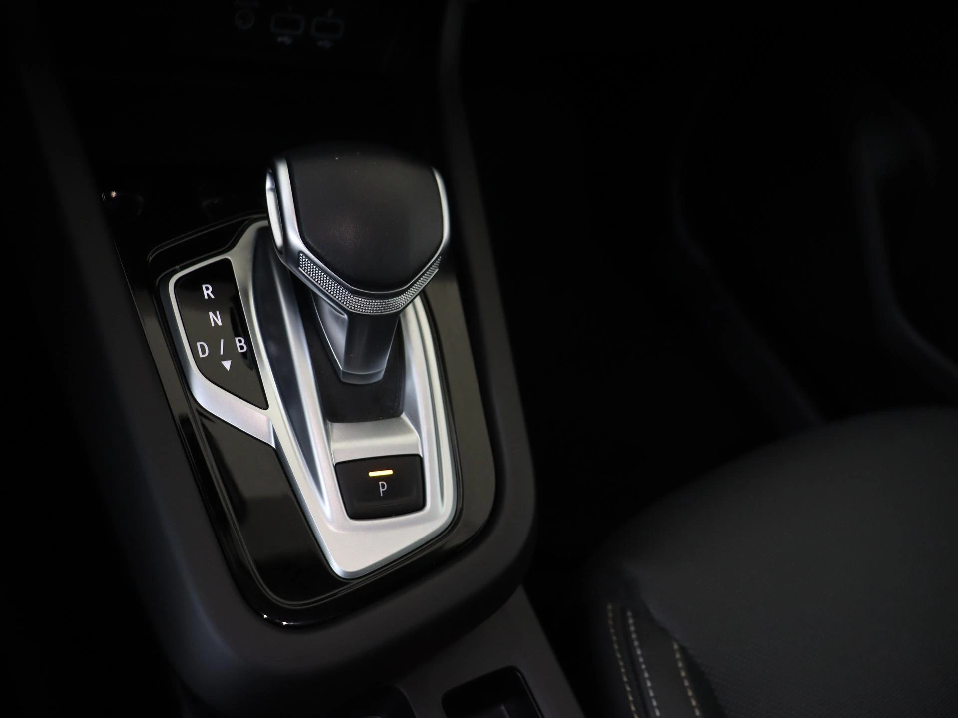 Renault-Arkana-image-14