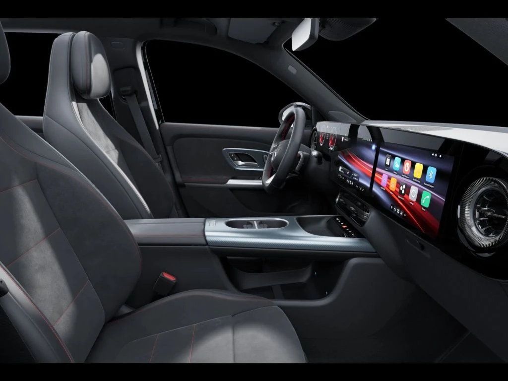 Mercedes-Benz-GLB 200-image-9