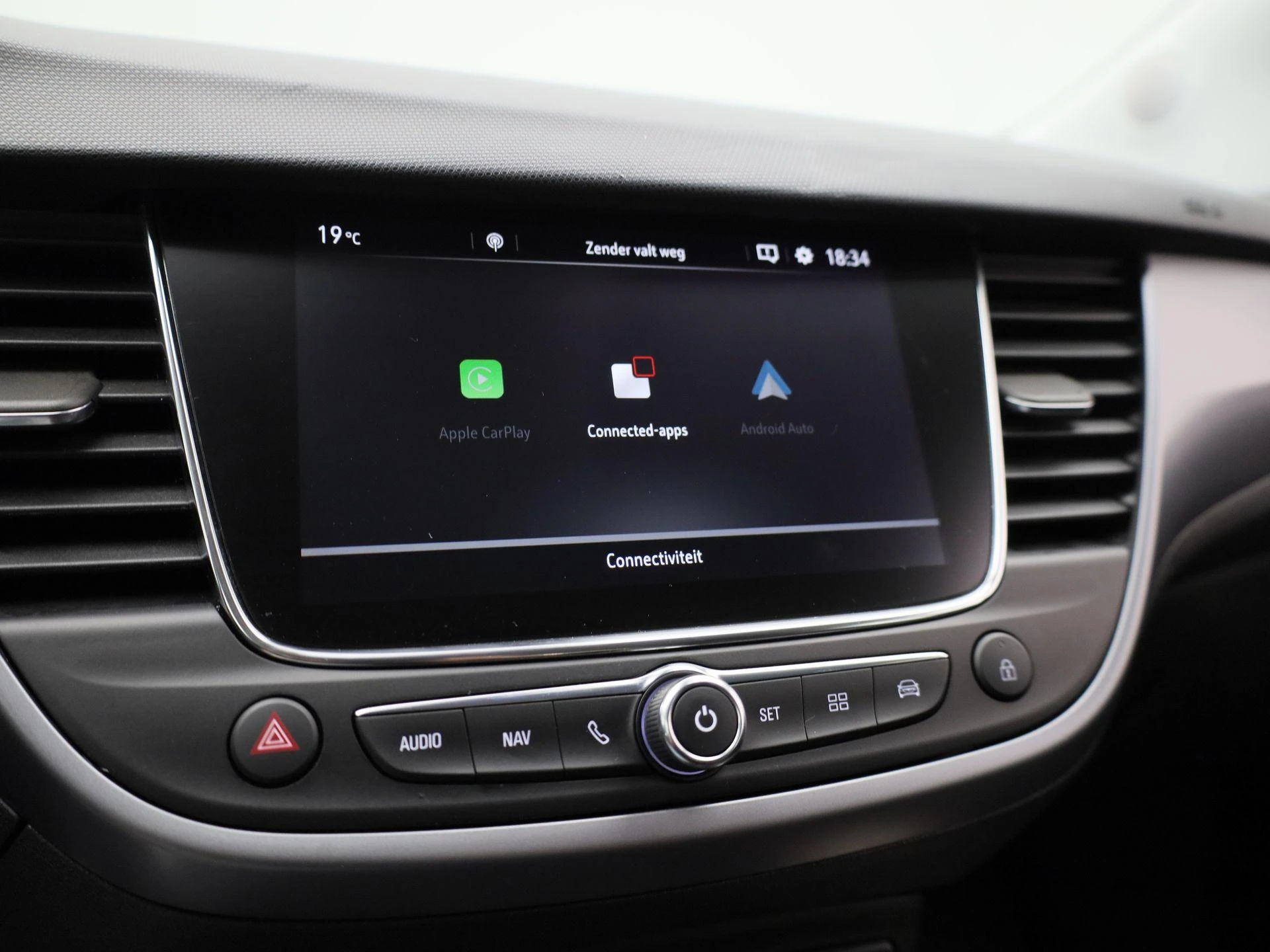 Opel-Crossland X-image-23