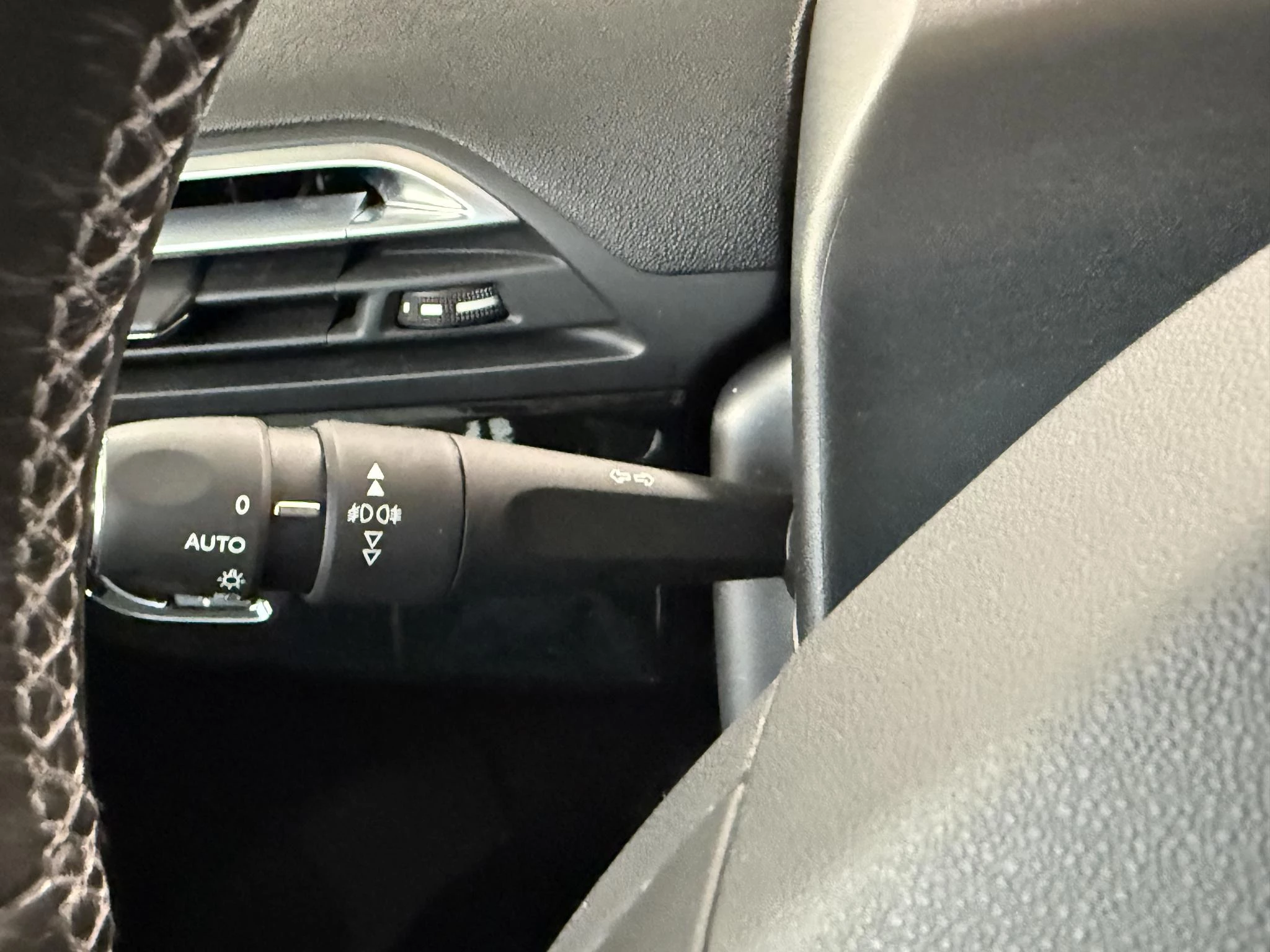 Citroën-C4 Picasso-image-18