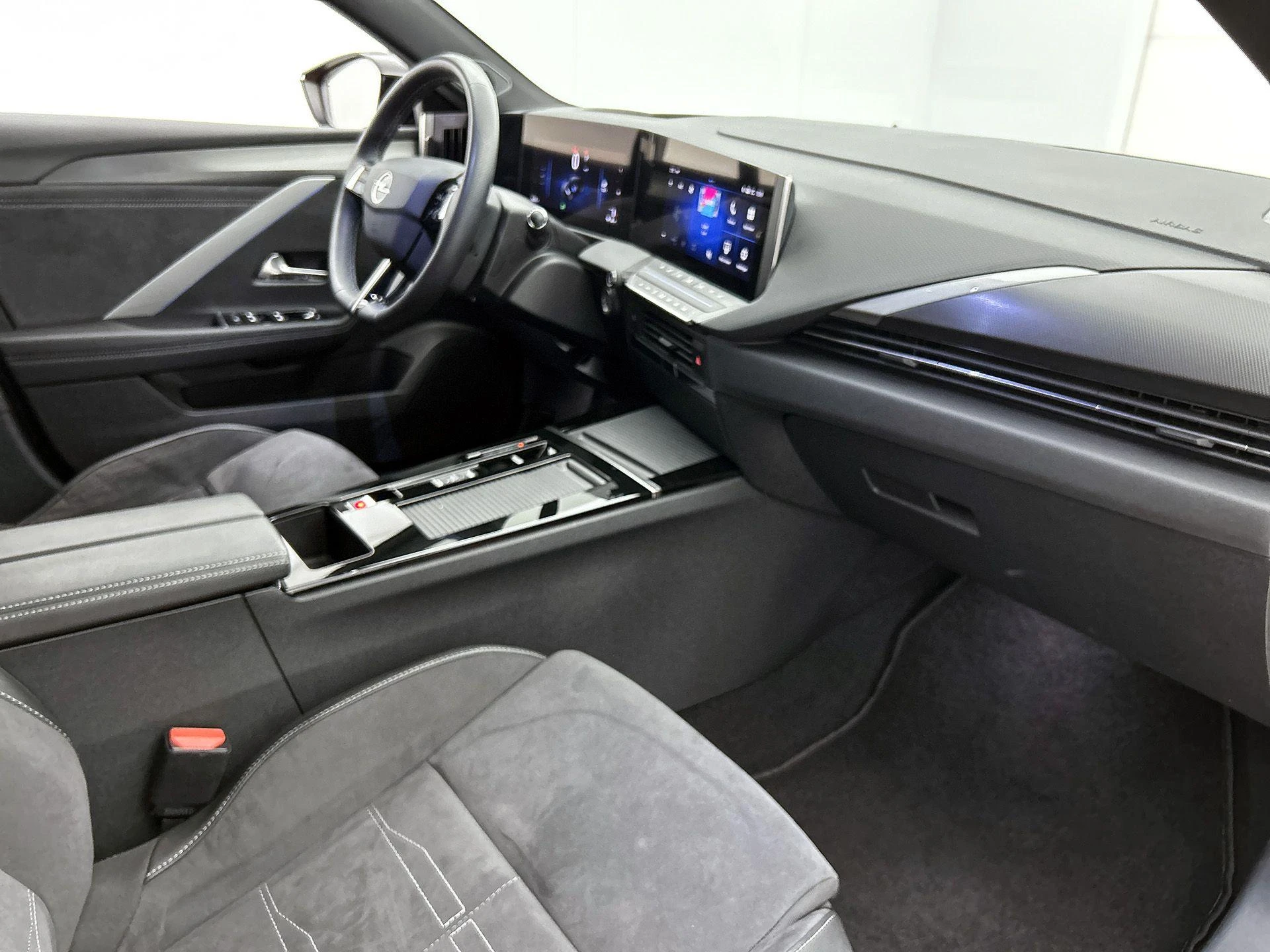 Opel-Astra-image-20