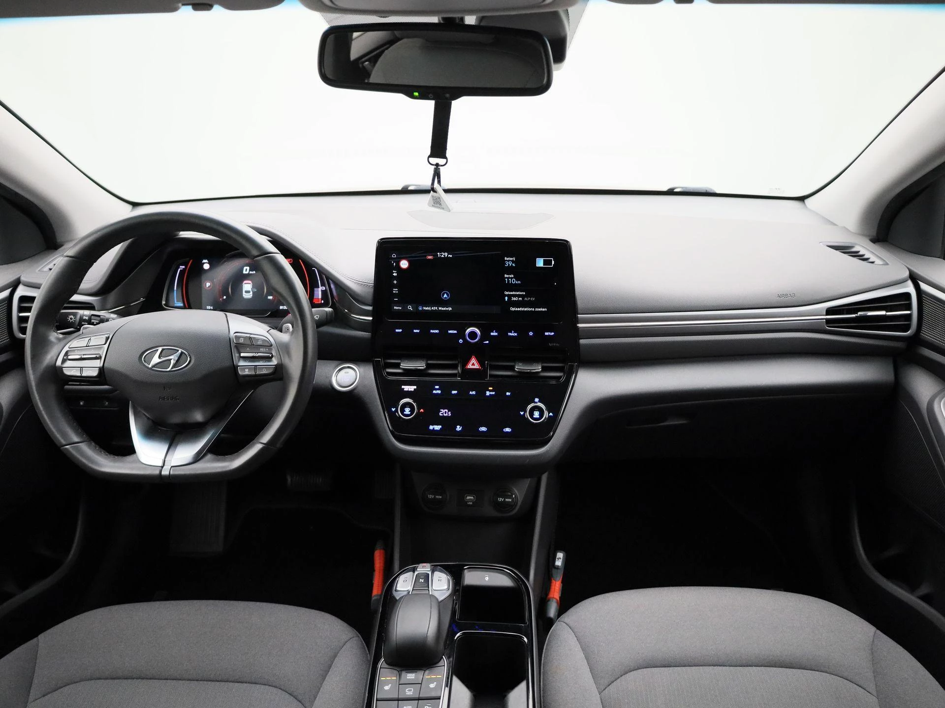 Hyundai-IONIQ-image-35