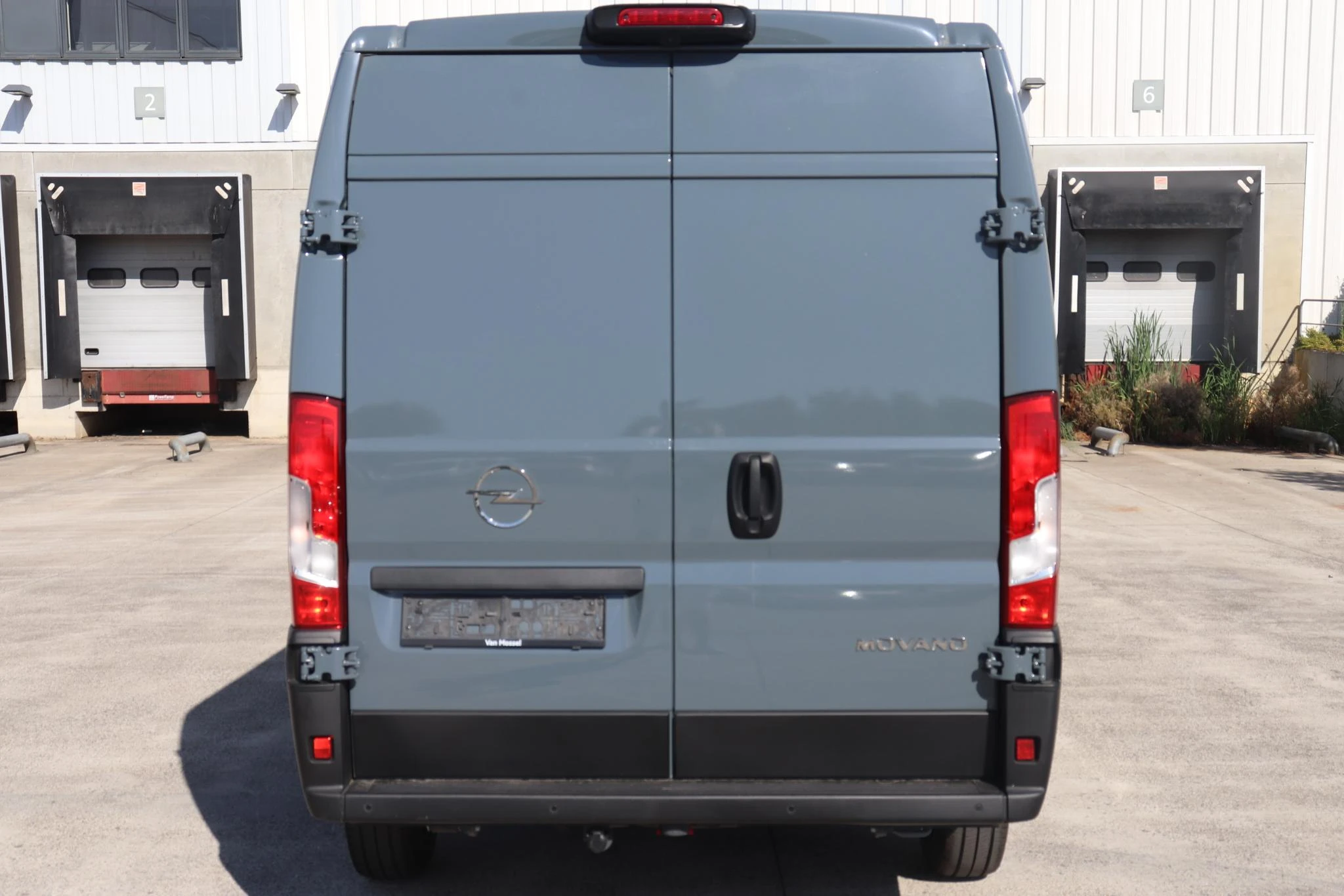 Opel-Movano-image-4