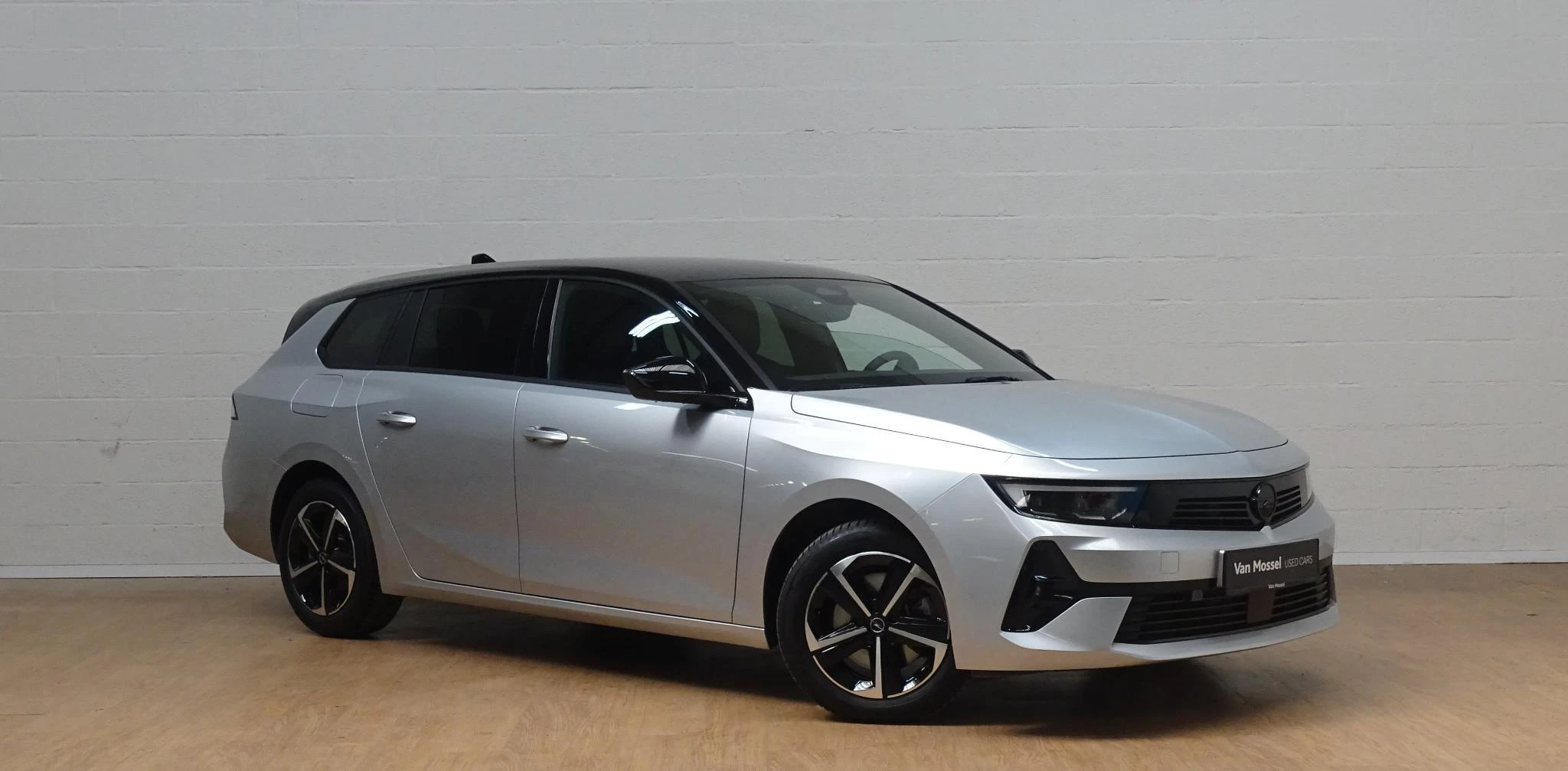 Opel-Astra-image-1