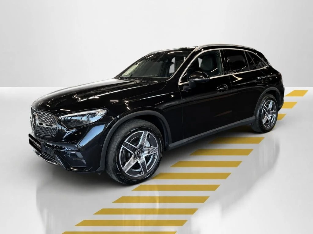 Mercedes-Benz-GLC 300 d-image-3