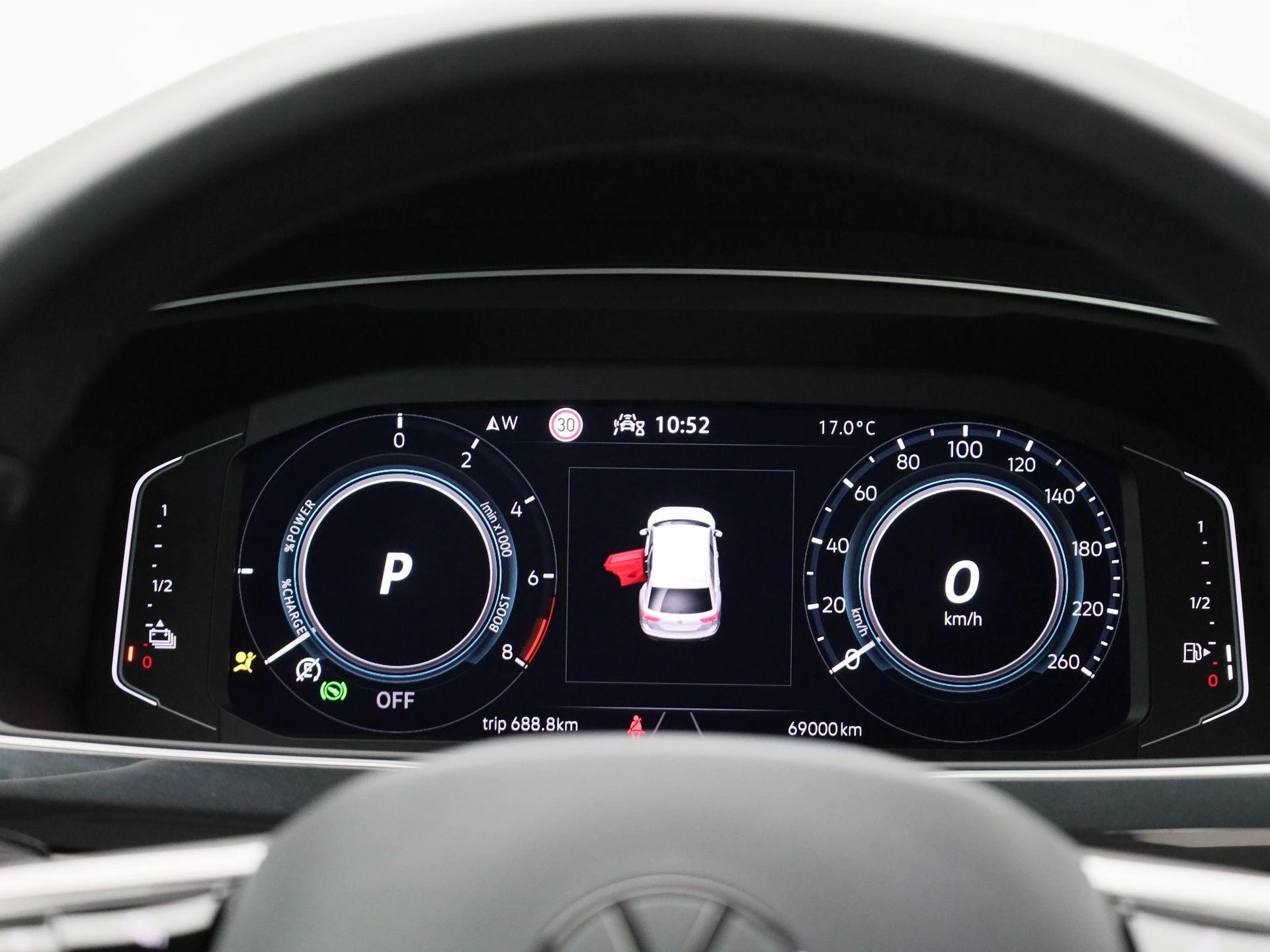 Volkswagen-Tiguan-image-7