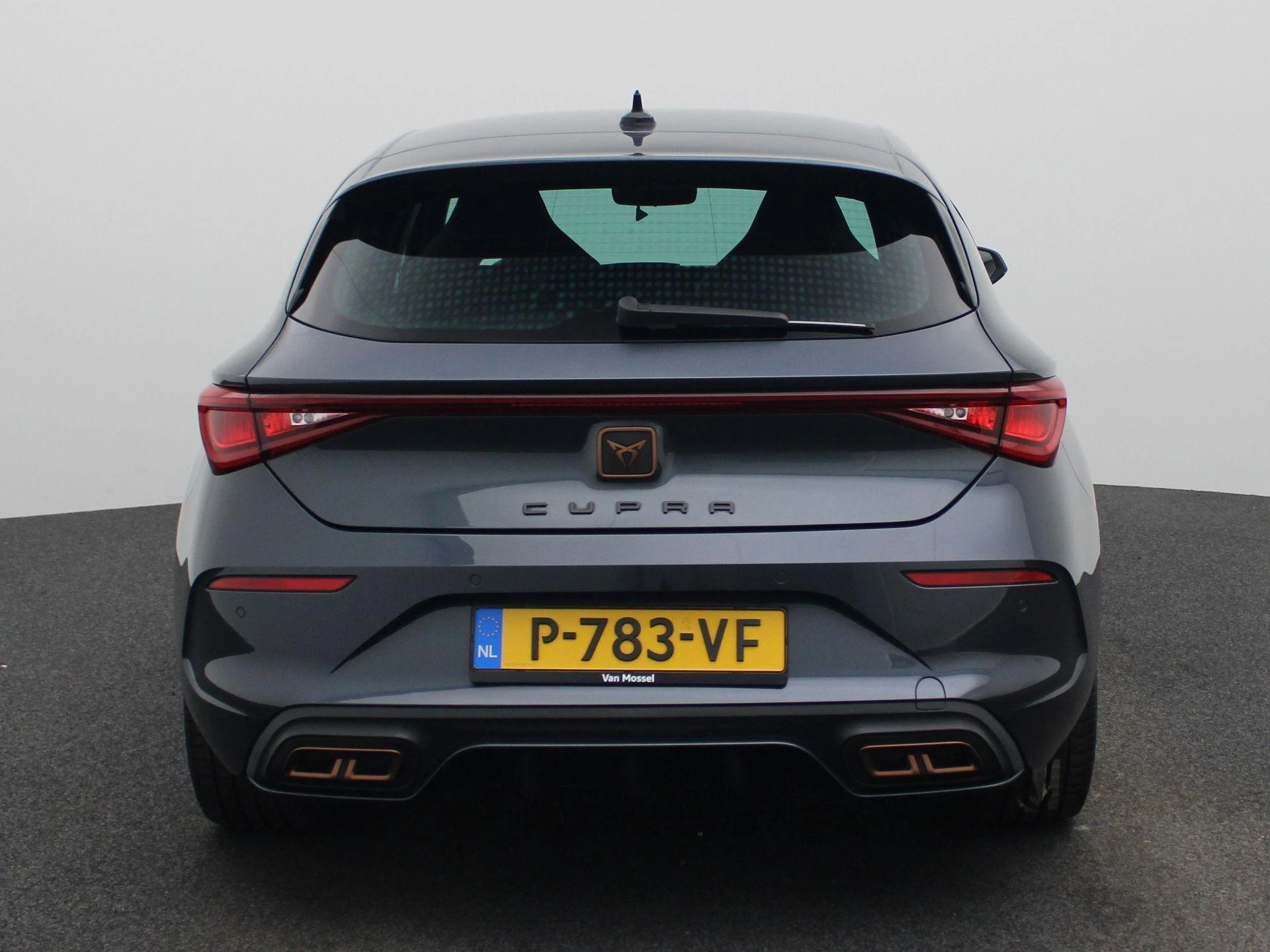 CUPRA Leon 1.4 e-Hybrid VZ Business