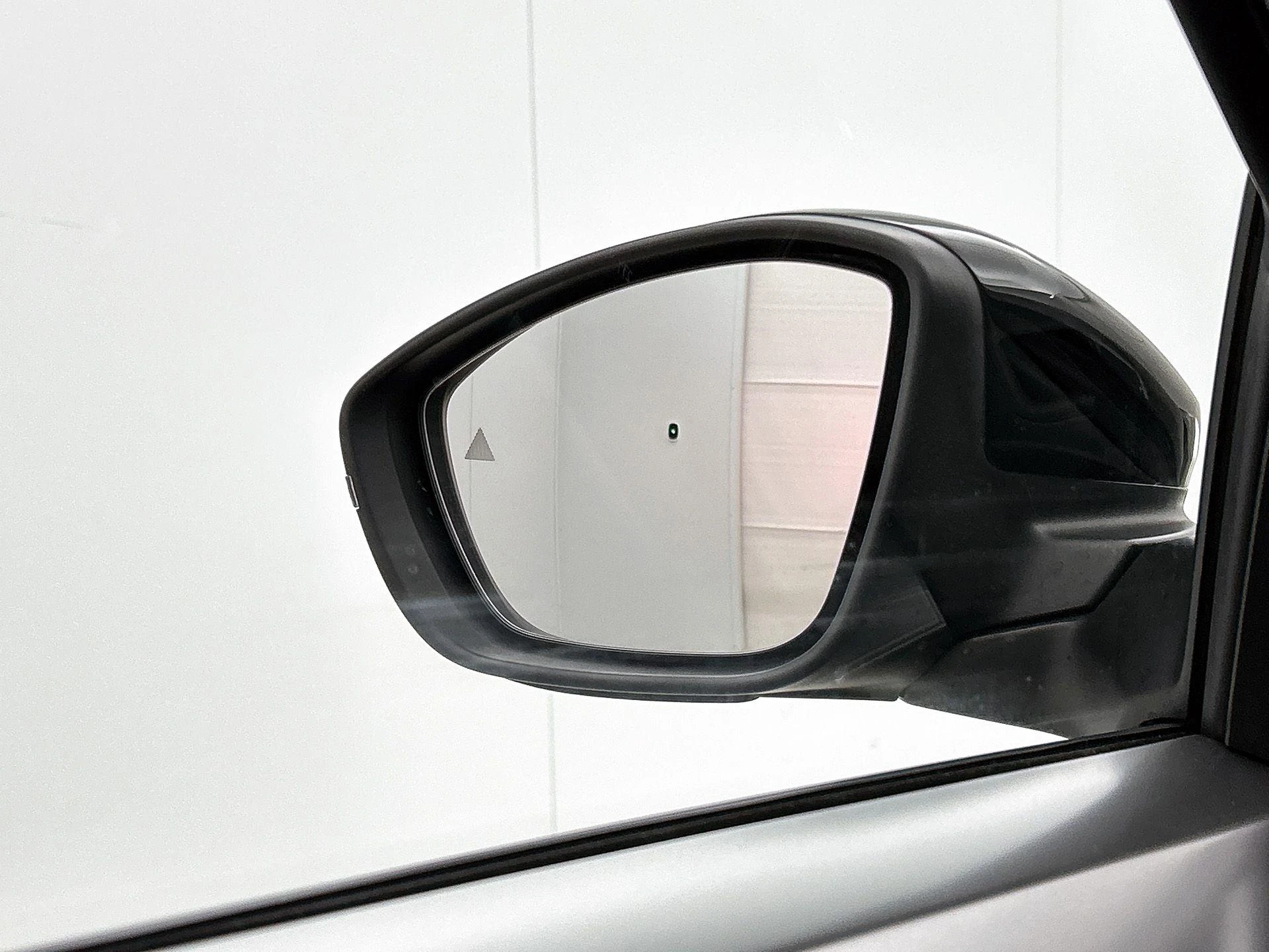 Opel-Frontera-image-19