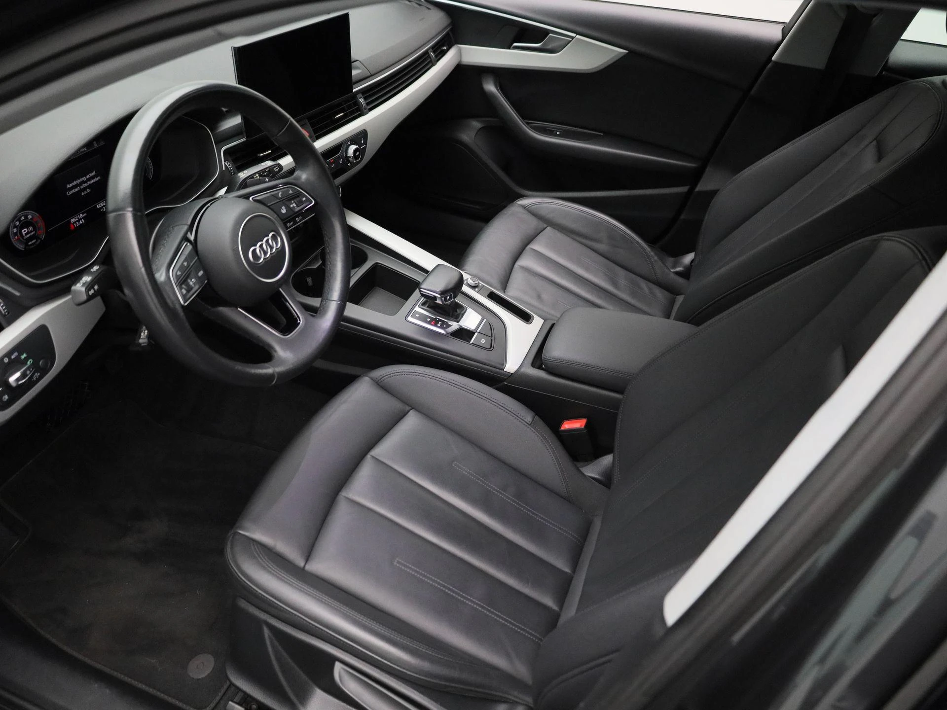 Audi-A4-image-17