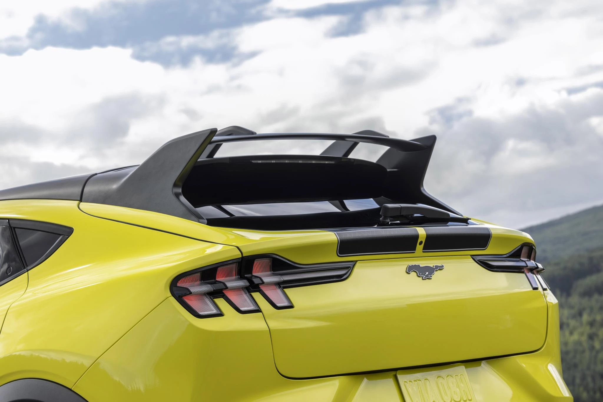 Ford-Mustang Mach-E-image-11