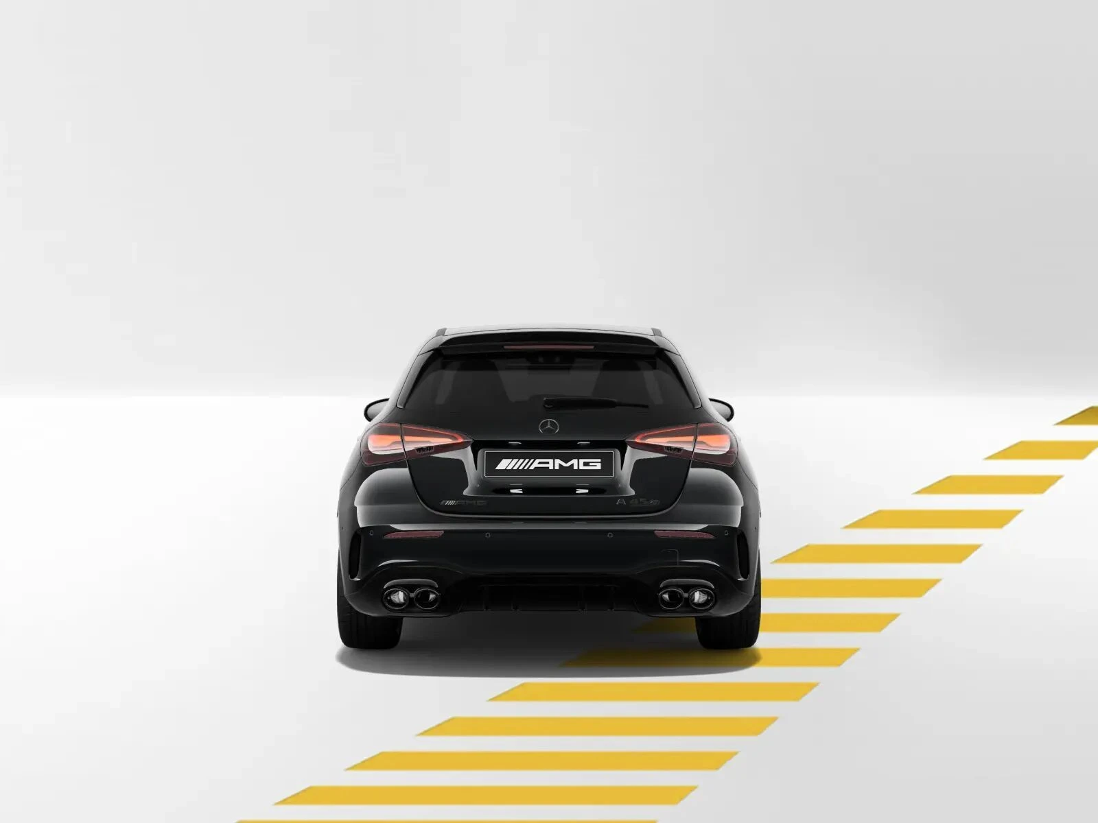 Mercedes-AMG-A-Klasse 45-image-3