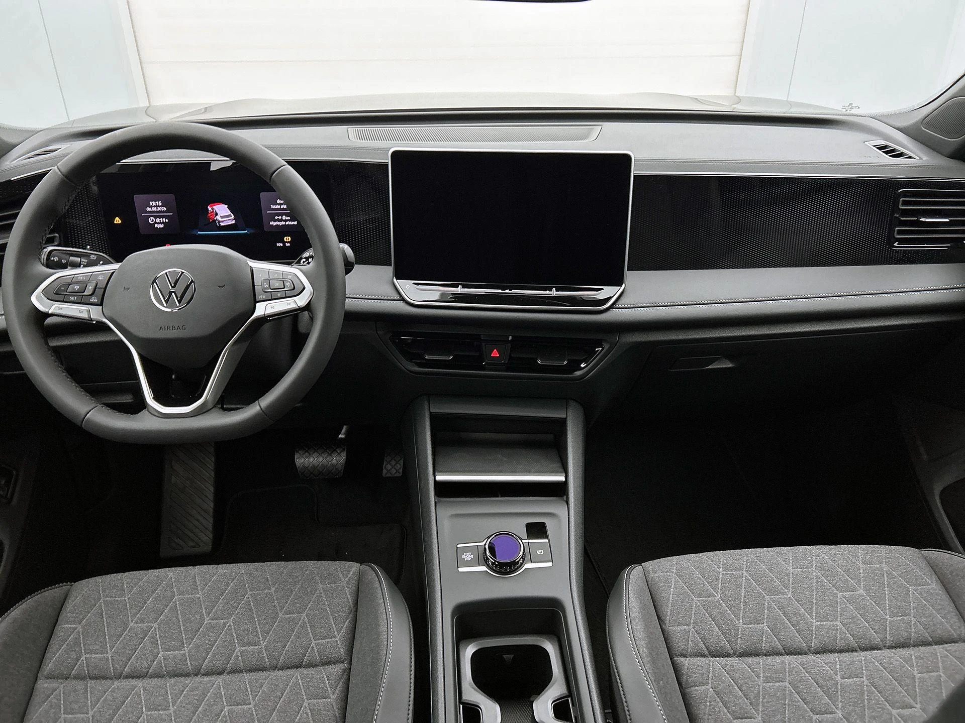 Volkswagen-Tiguan-image-20