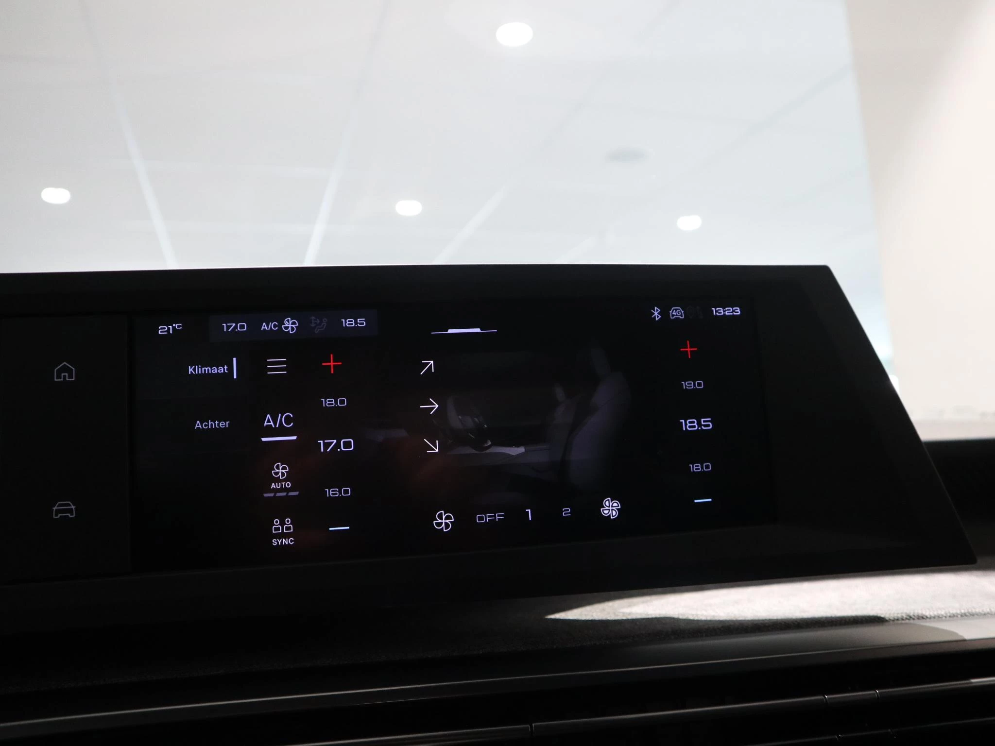 Peugeot-5008-image-17