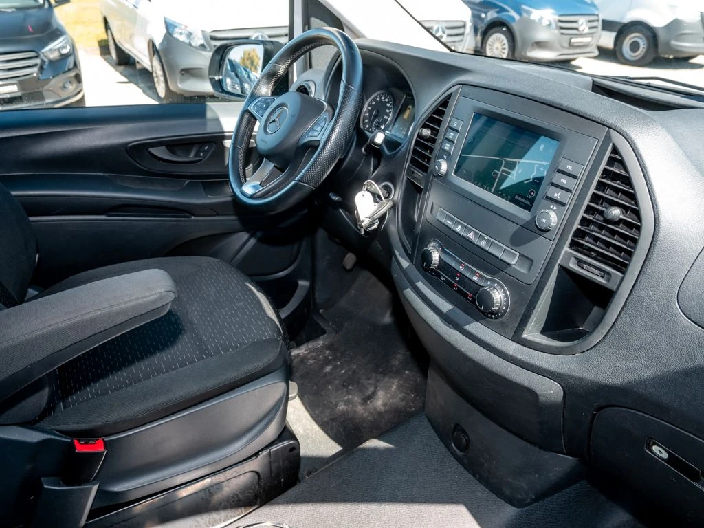 Mercedes-Benz-Vito 114-image-9