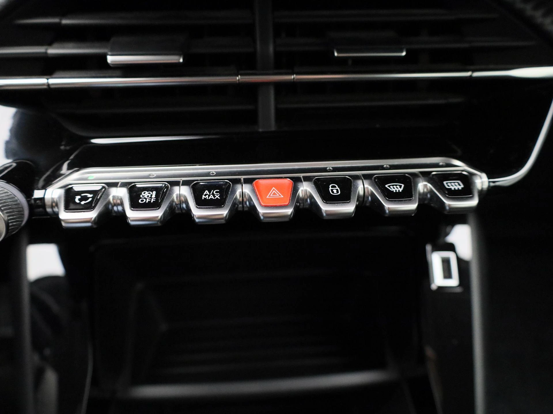 Peugeot-2008-image-24