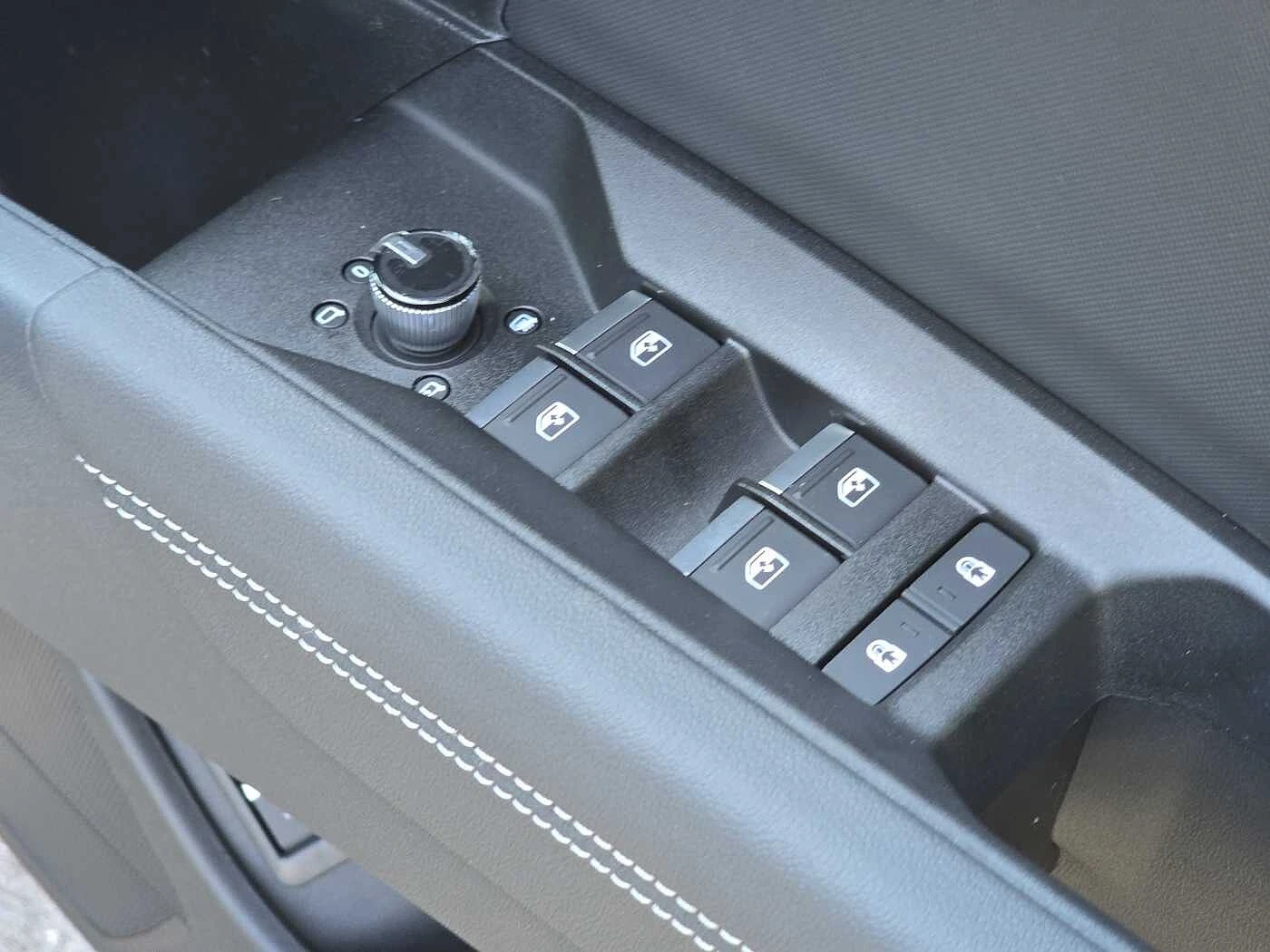 Audi-Q4 Sportback e-tron-image-42