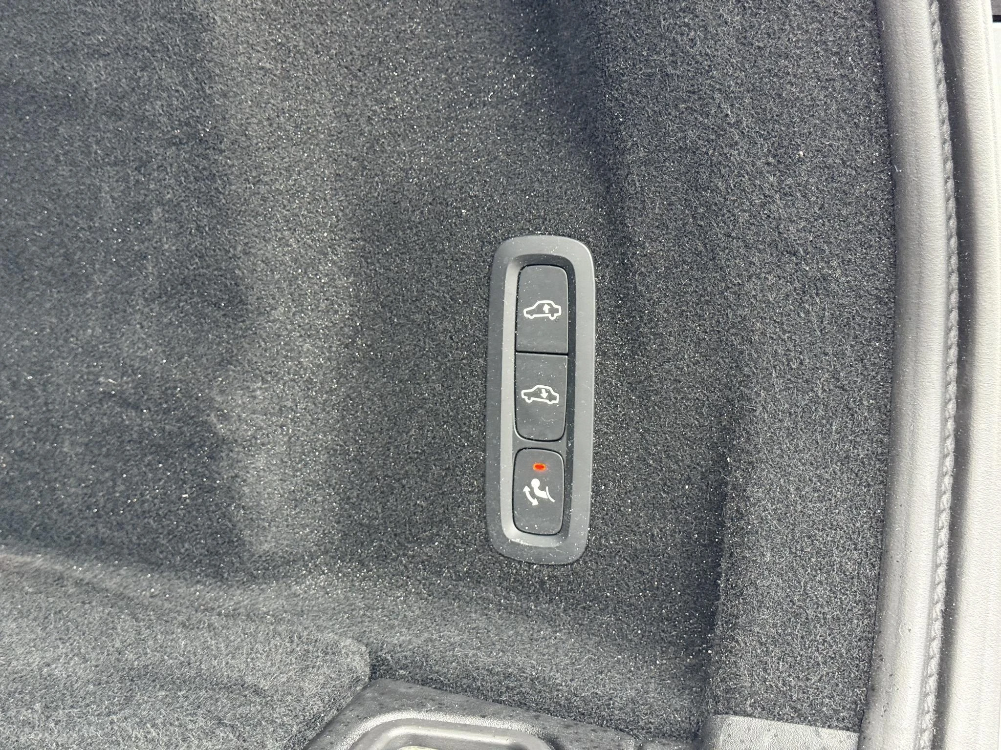Volvo-XC60-image-10