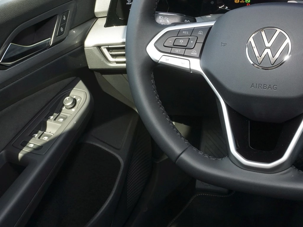 Volkswagen Golf Style 2.0 TDI 7-DSG Business Paket