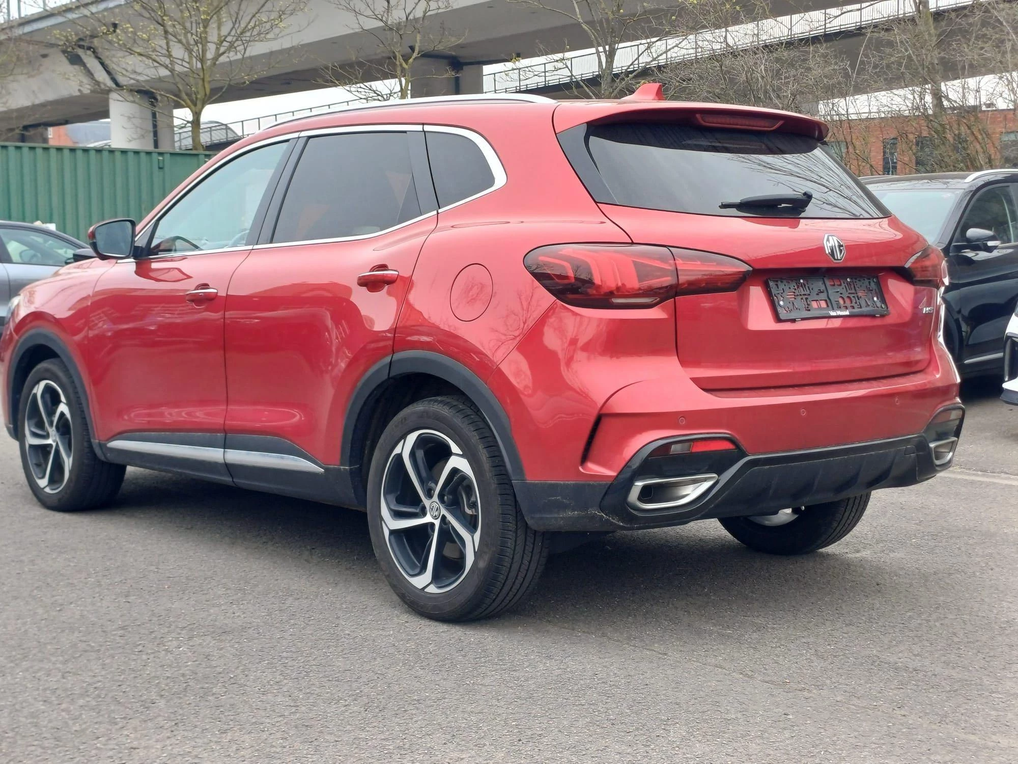 MG HS 1.5T-GDi MT Luxury
