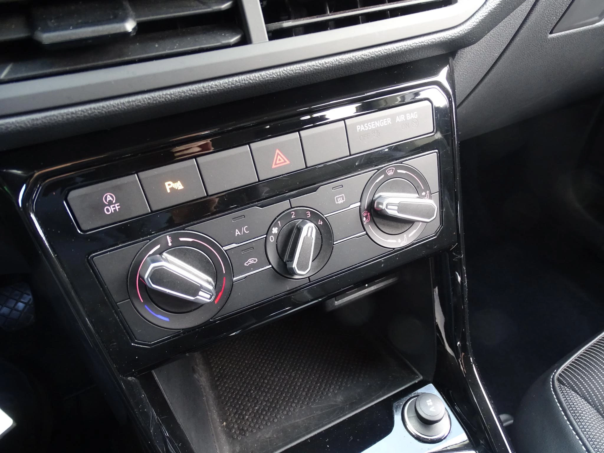 Volkswagen T-Cross 1.0 TSI 70kW Active